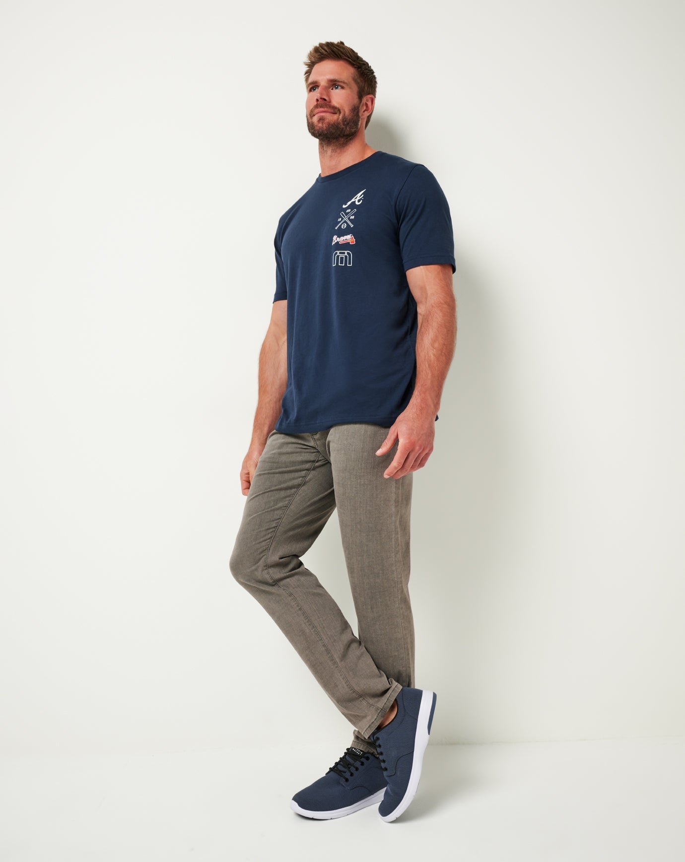 Travis Mathew | Atlanta Braves Sunset Slam Tee