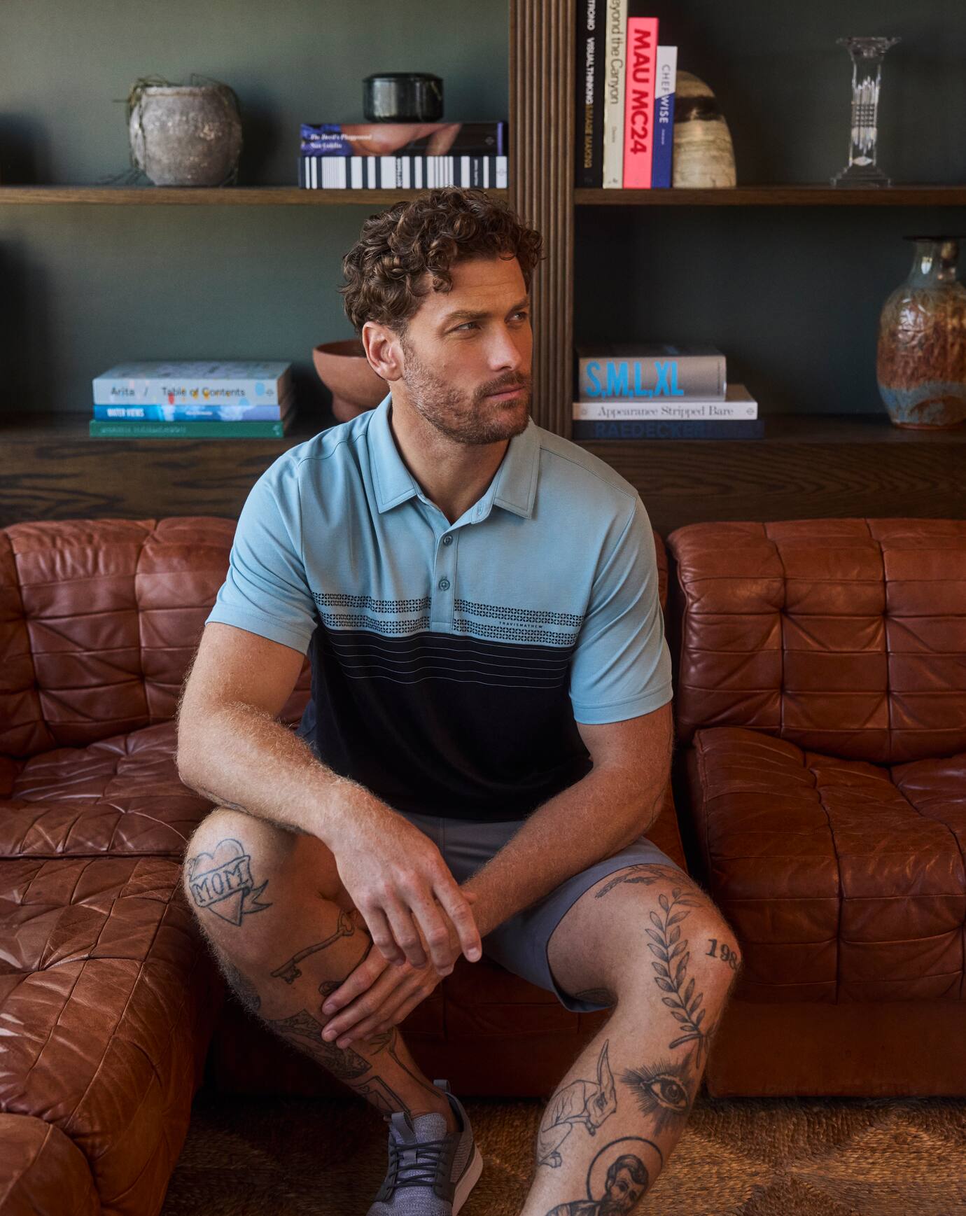Travis Mathew Discount | Postcard Book Polo
