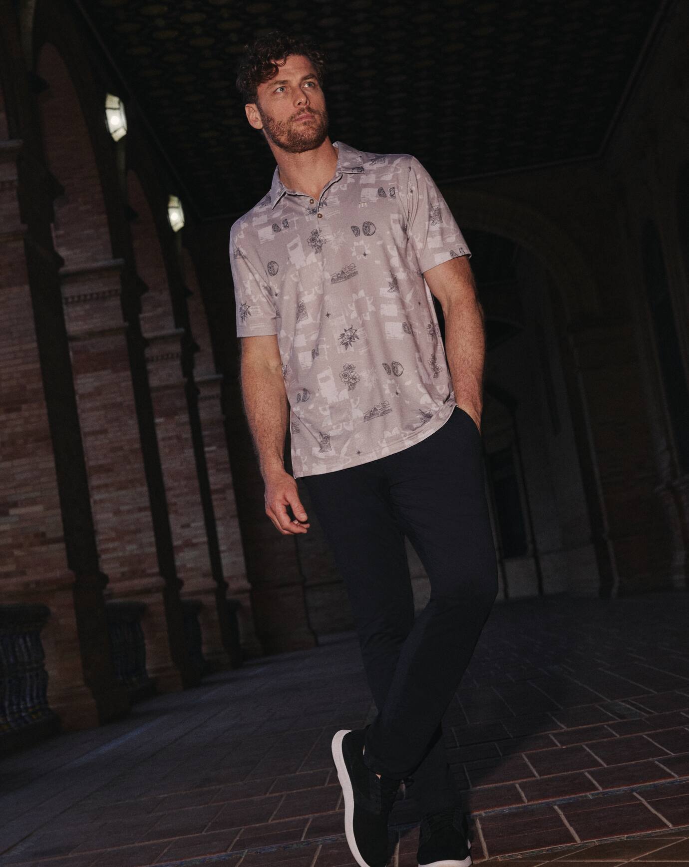 Travis Mathew Online | Featherweight Spritz Polo