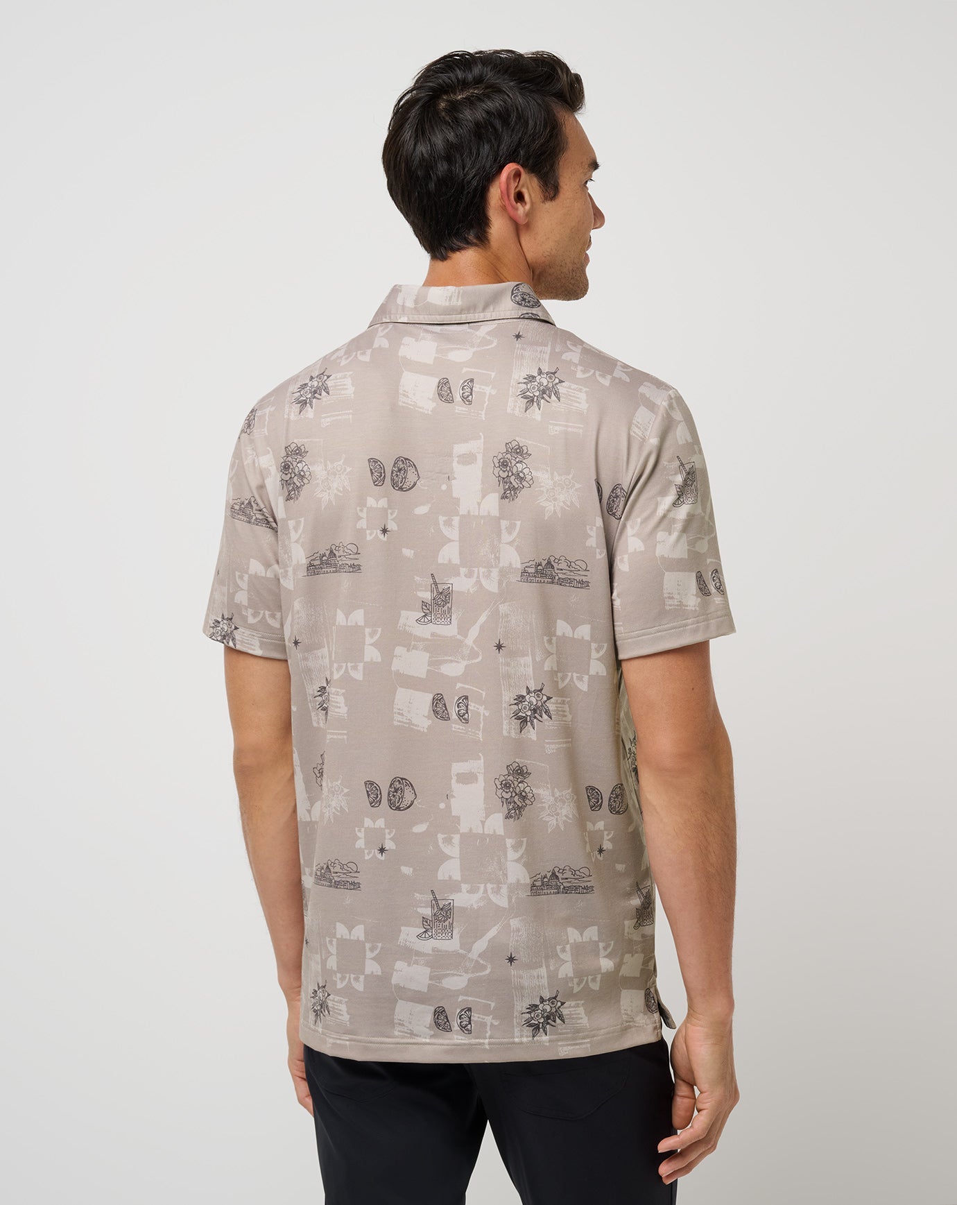 Travis Mathew Online | Featherweight Spritz Polo