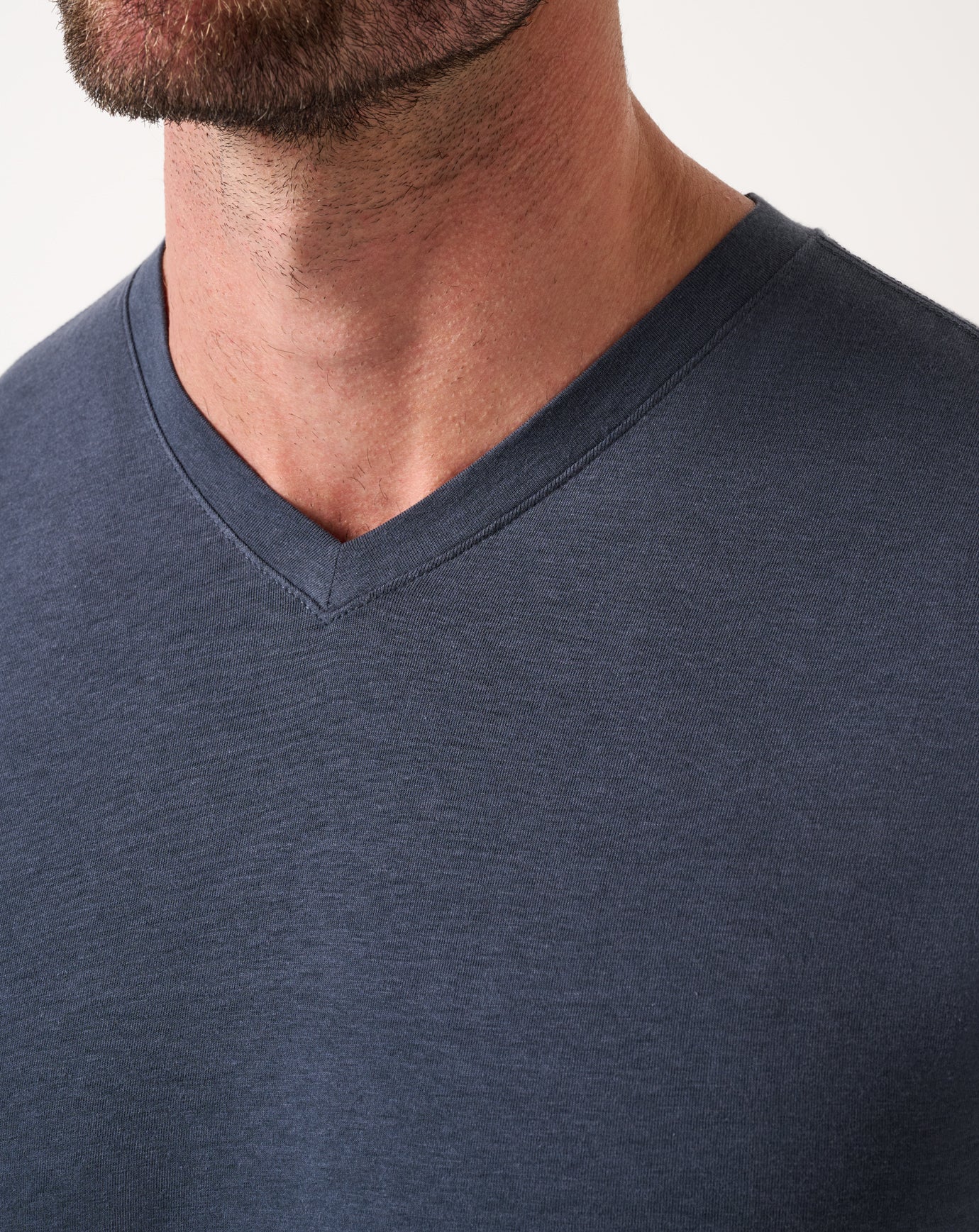 Travis Mathew US | Cloud V-Neck Tee