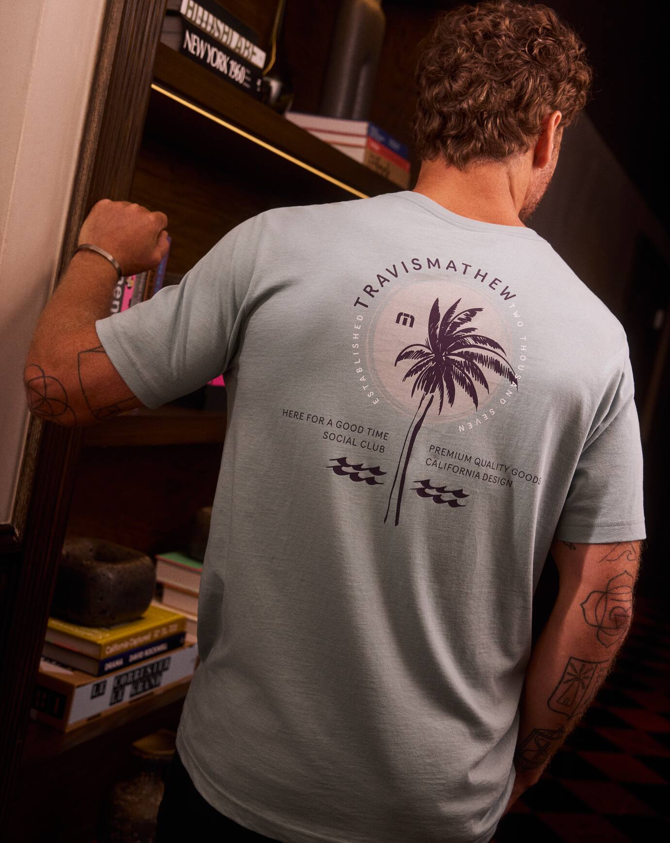 Travis Mathew Outlet | Hold My Calls Tee