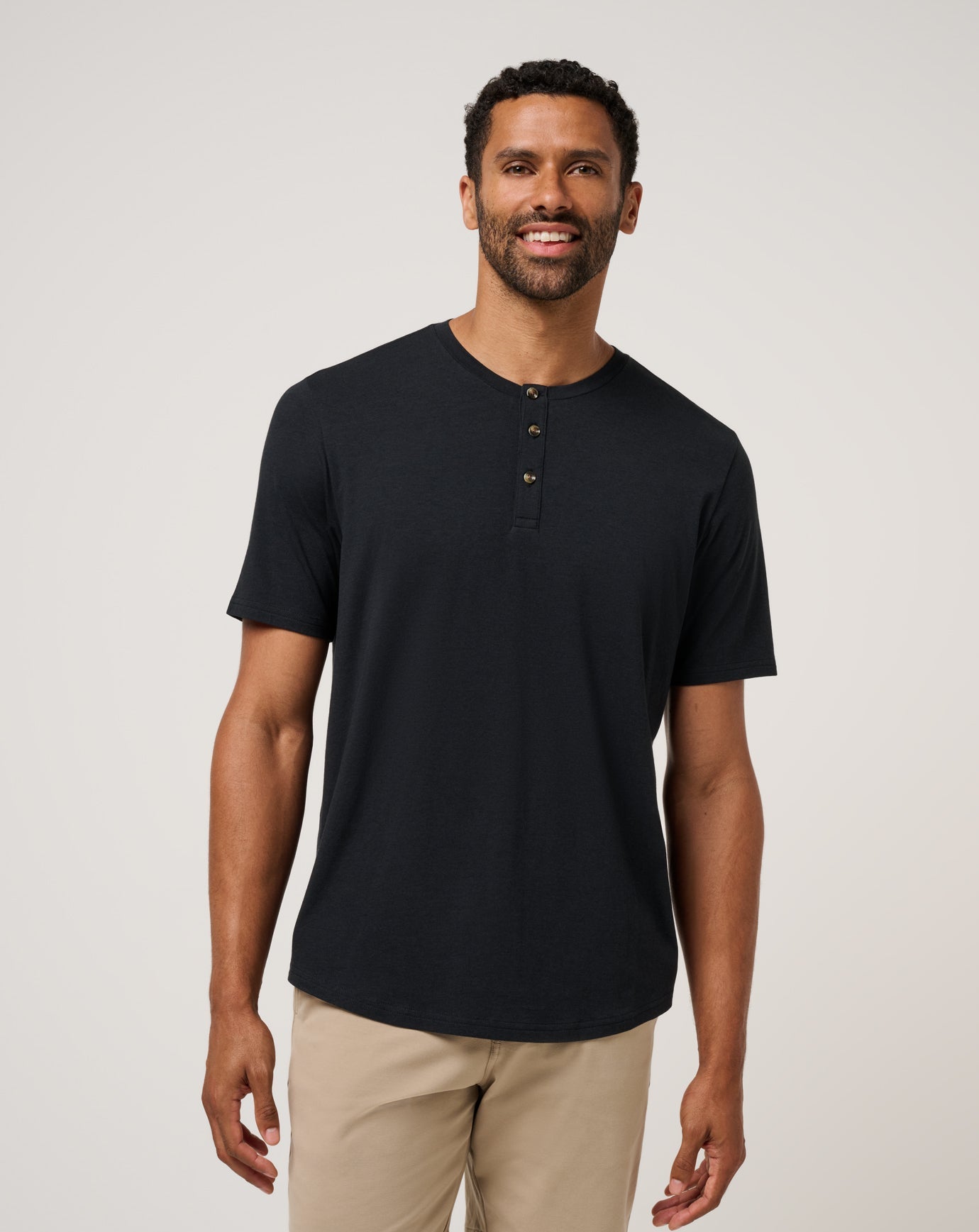 Travis Mathew Sale | Cloud Henley Tee