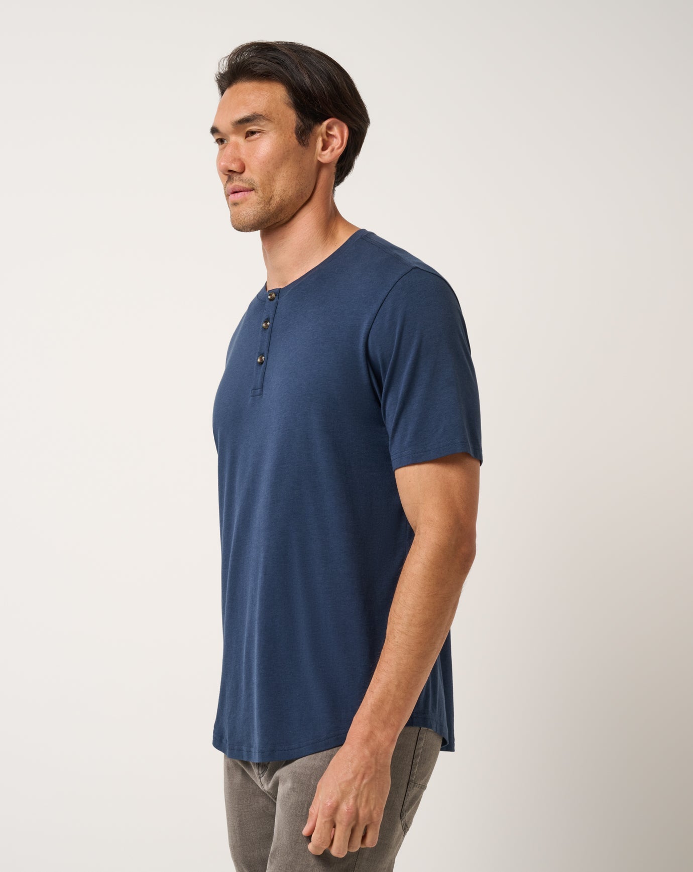 Travis Mathew Discount | Cloud Henley Tee