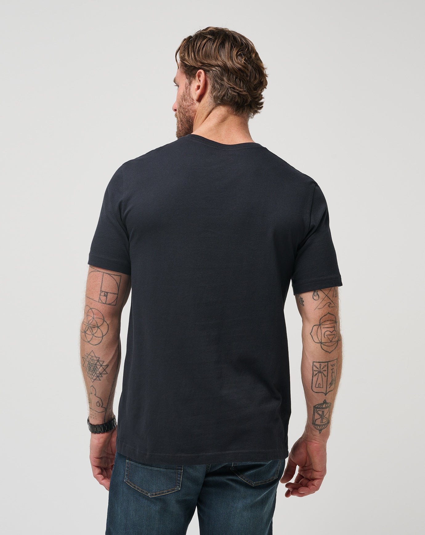 Travis Mathew Sale | Five K Day Tee