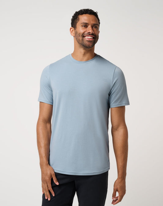 Travis Mathew Online | Cloud Crew Tee