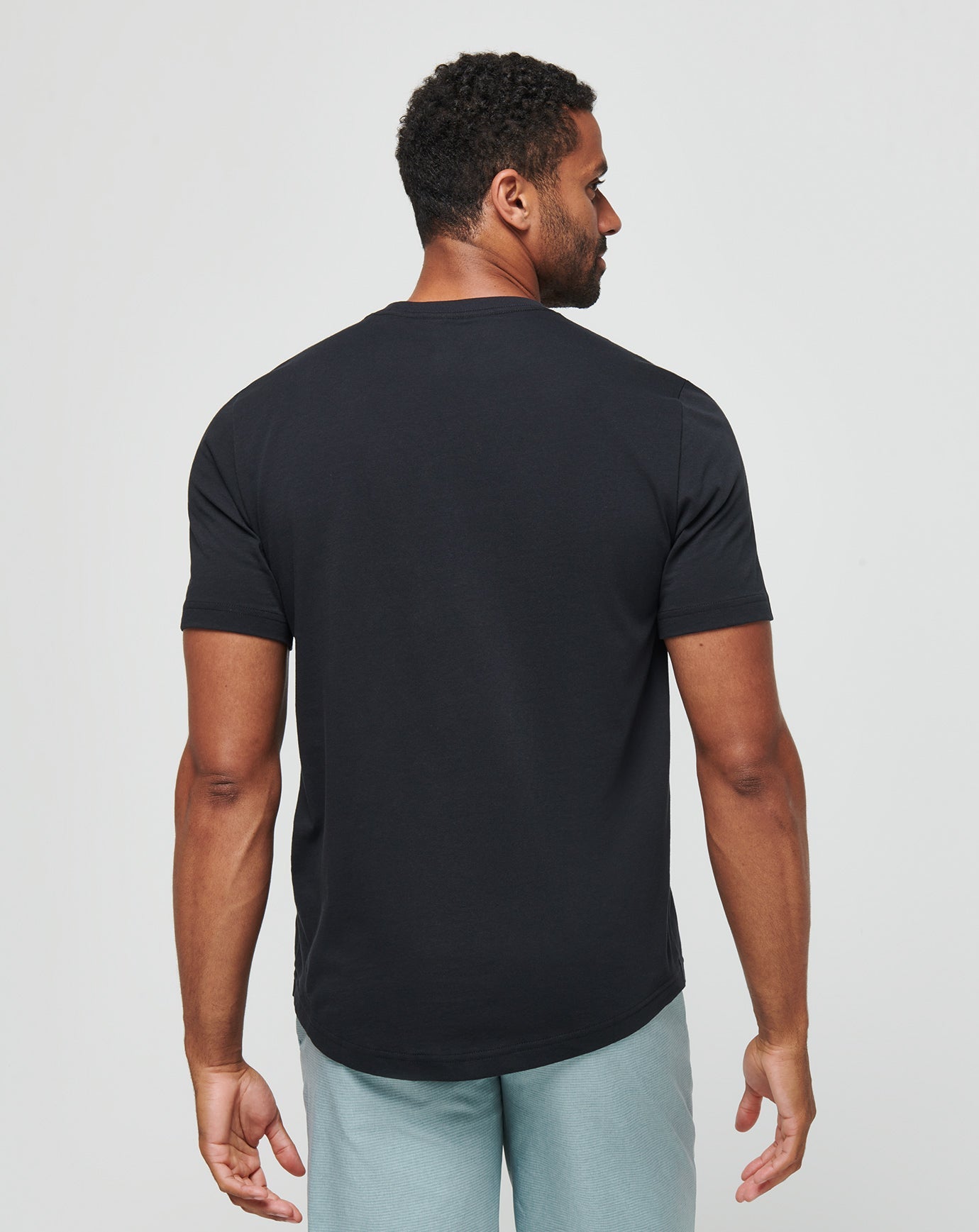 Travis Mathew US | Living Aloha Tee