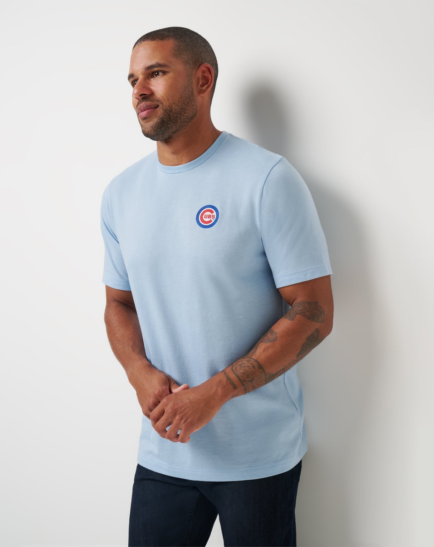Travis Mathew On Sale | Chicago Cubs Friendly Rivalry Tee