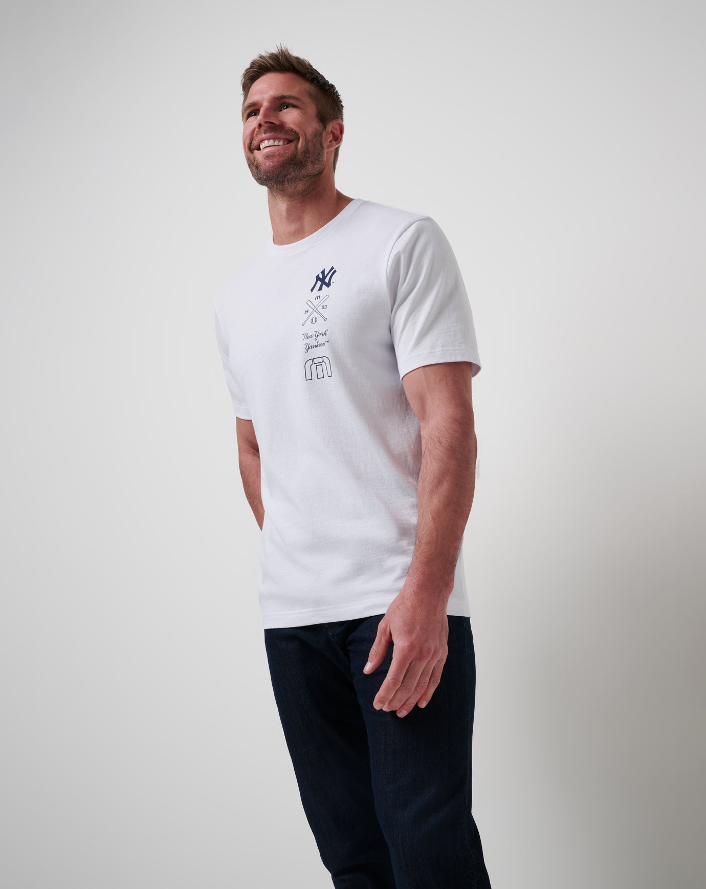 Travis Mathew Hot sale | New York Yankees Sunset Slam 2.0 Tee