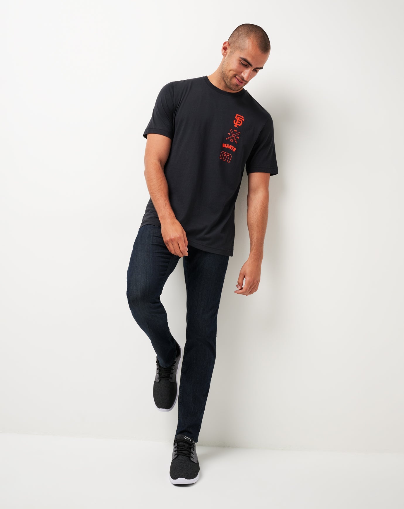 Travis Mathew Online | San Francisco Giants Sunset Slam Tee