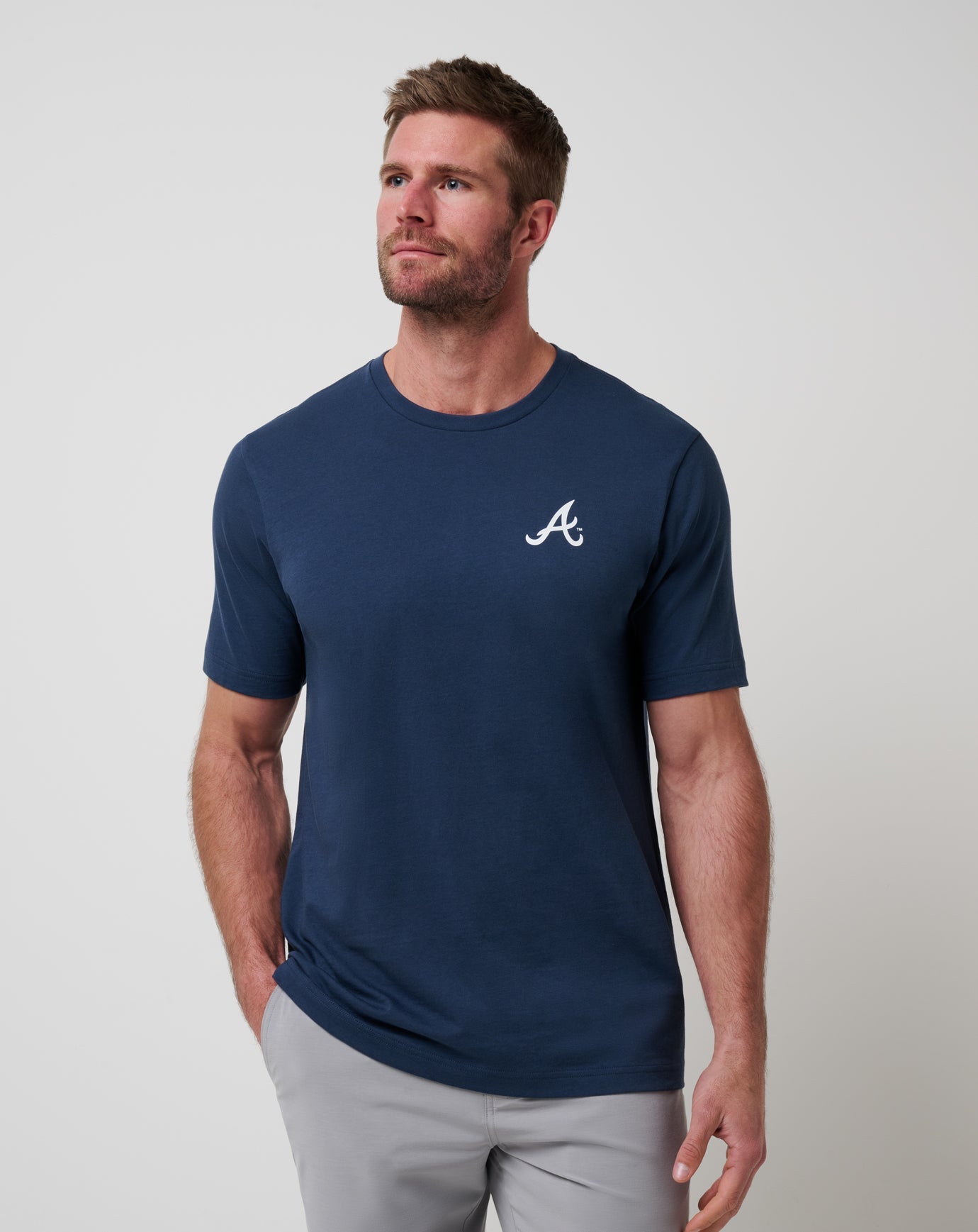 Travis Mathew Discount | Atlanta Braves Friendly Rivalry Tee