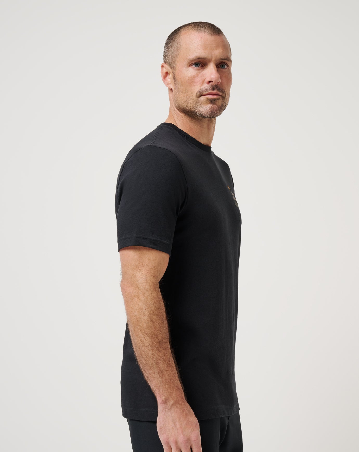 Travis Mathew Hot sale | TM Beach Club Tee
