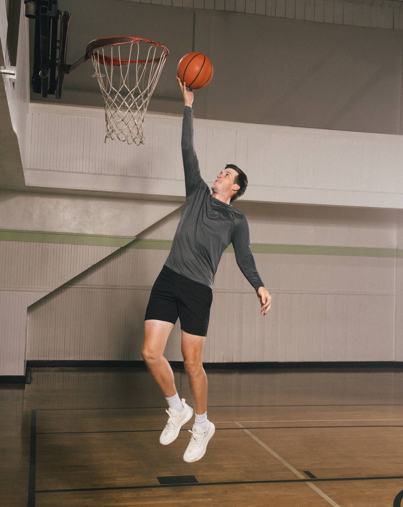 Travis Mathew Online | Court Control Tee