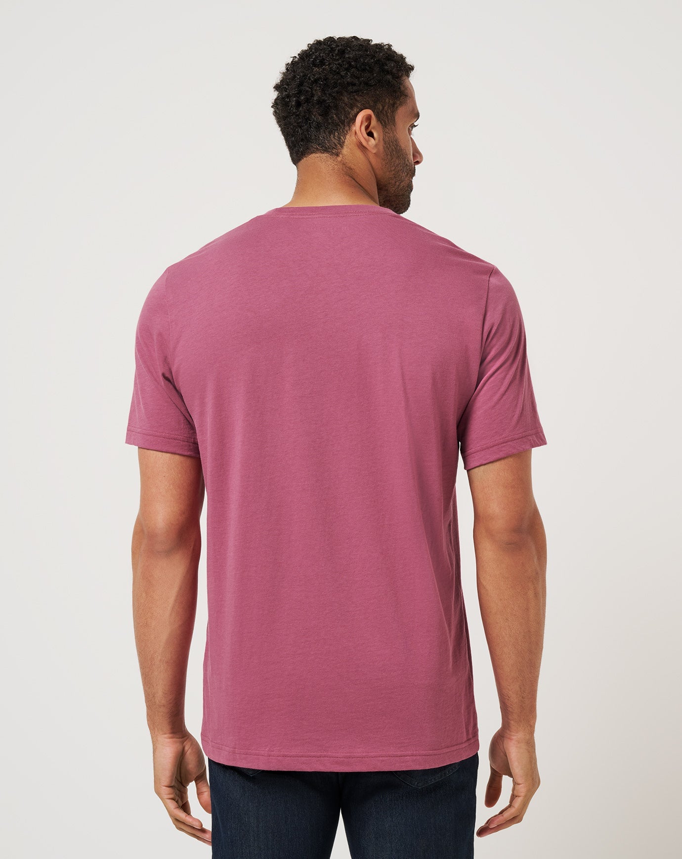 Travis Mathew Outlet | TM Beach Pocket Tee