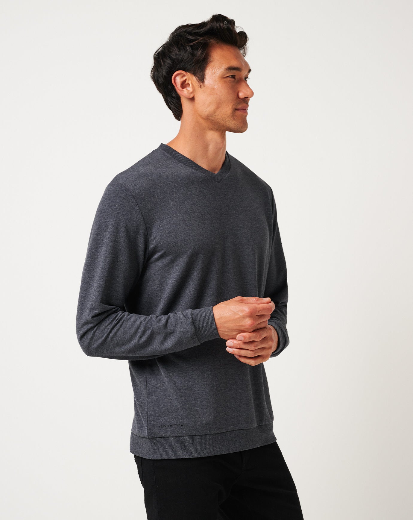 Travis Mathew Discount | Amenities V-Neck Crew