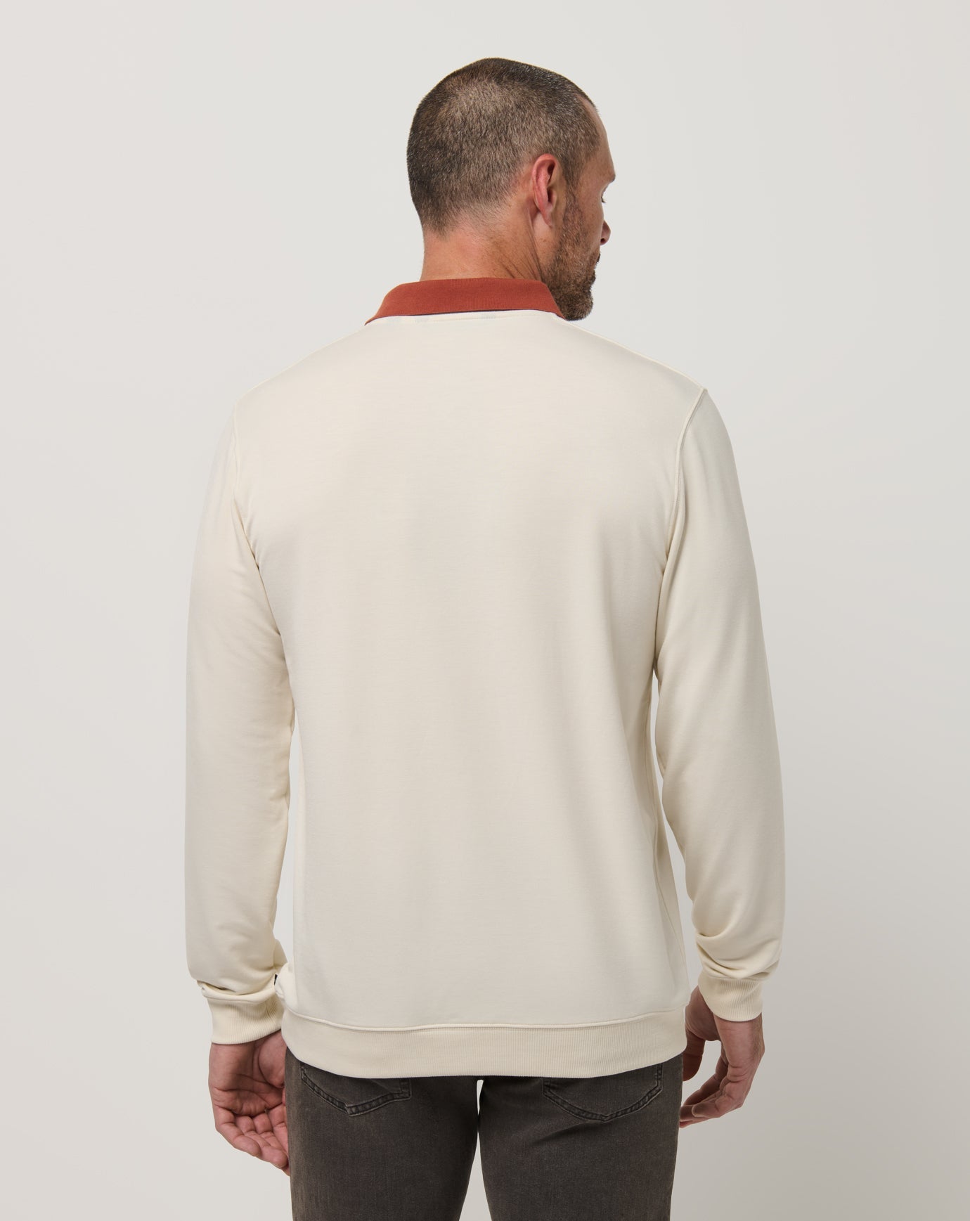 Travis Mathew Discount | Amenities Collar Crew