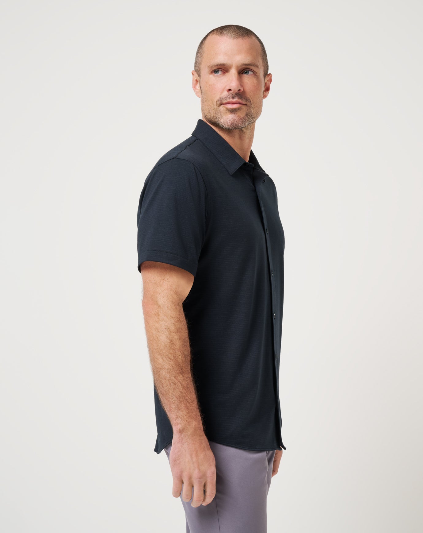 Travis Mathew Online | The Heater Button-Up