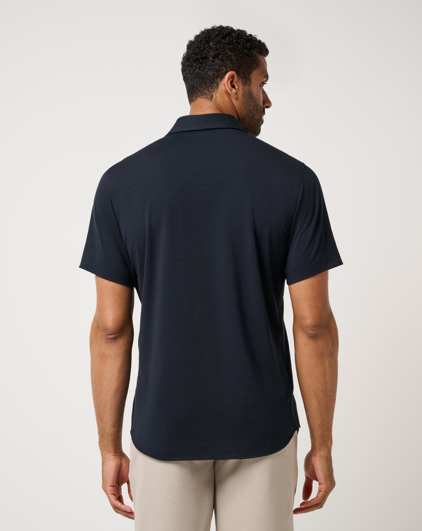 Travis Mathew Online | The Heater Button-Up