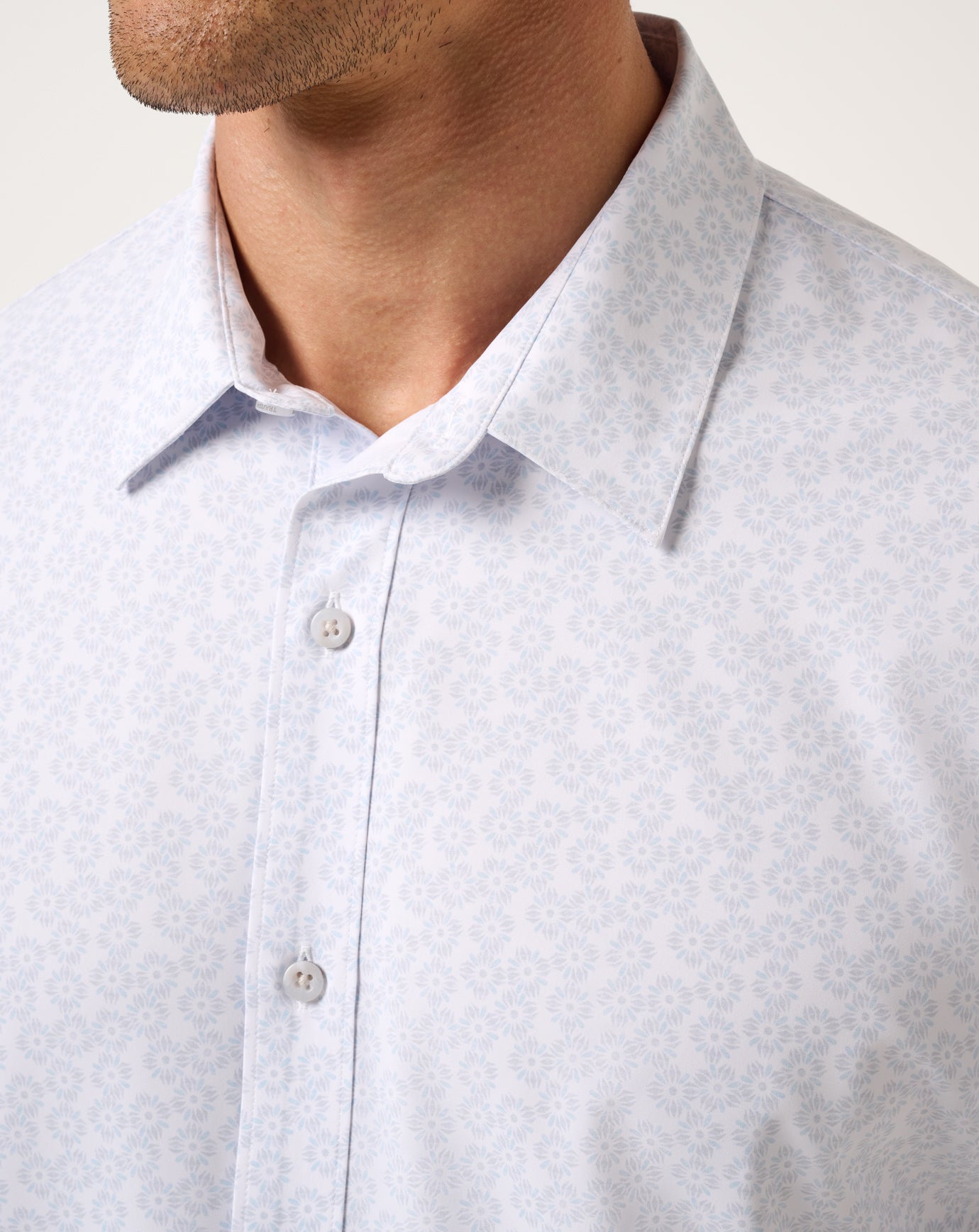 Travis Mathew Outlet | Techwoven Sunlight Button-Up