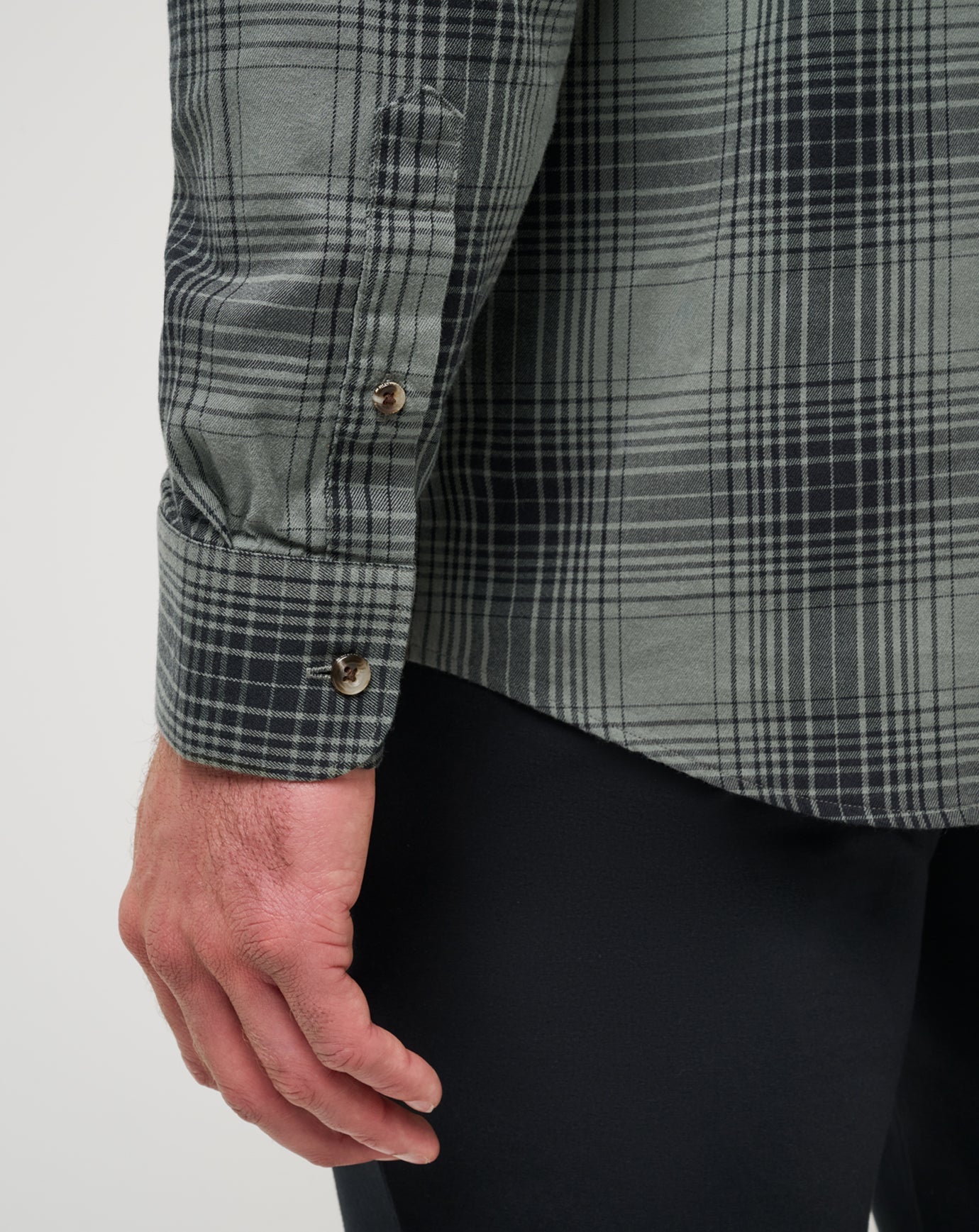 Travis Mathew New | Cloud Flannel Plaid Button-Up