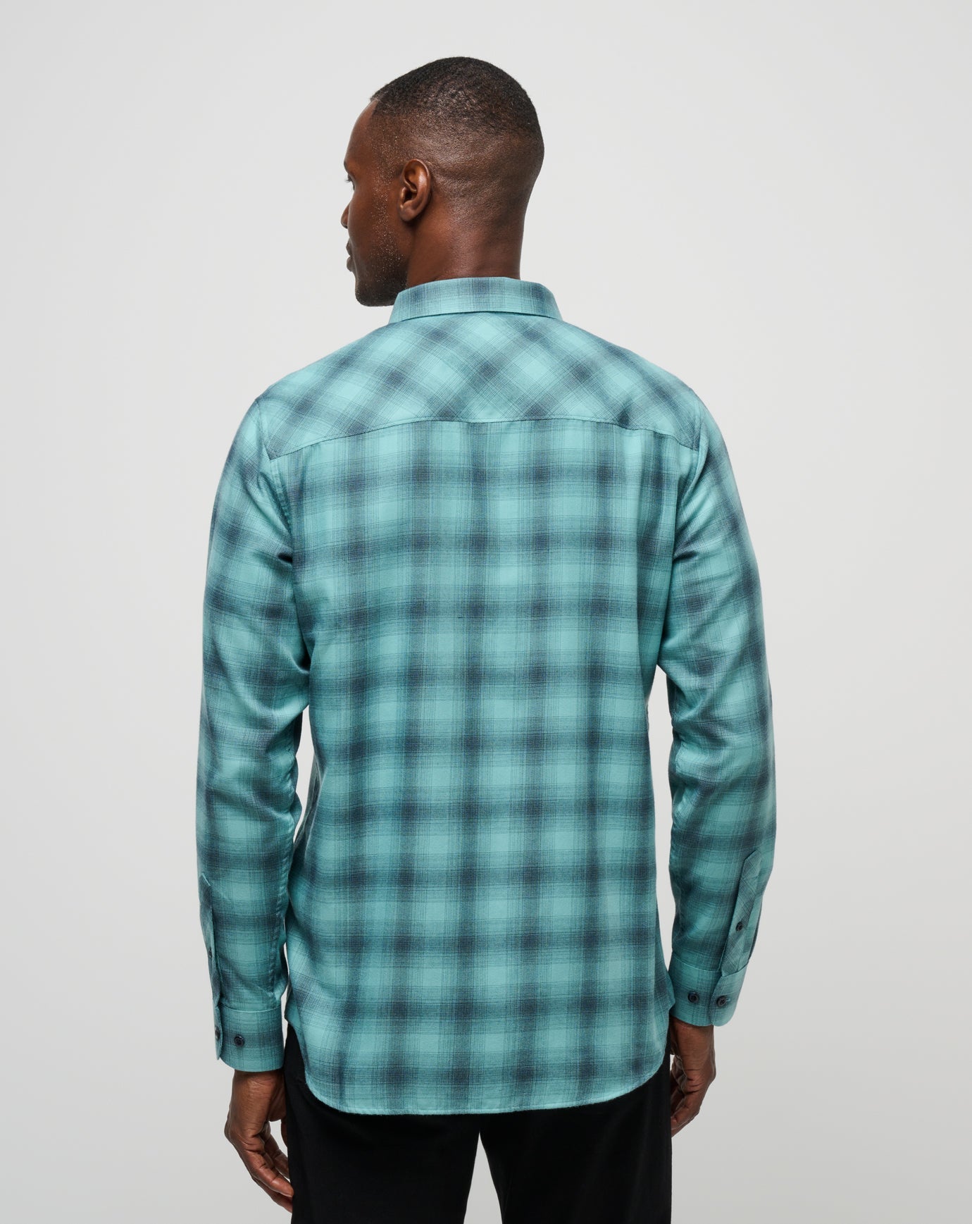 Travis Mathew Outlet | Cloud Flannel Plaid Button-Up