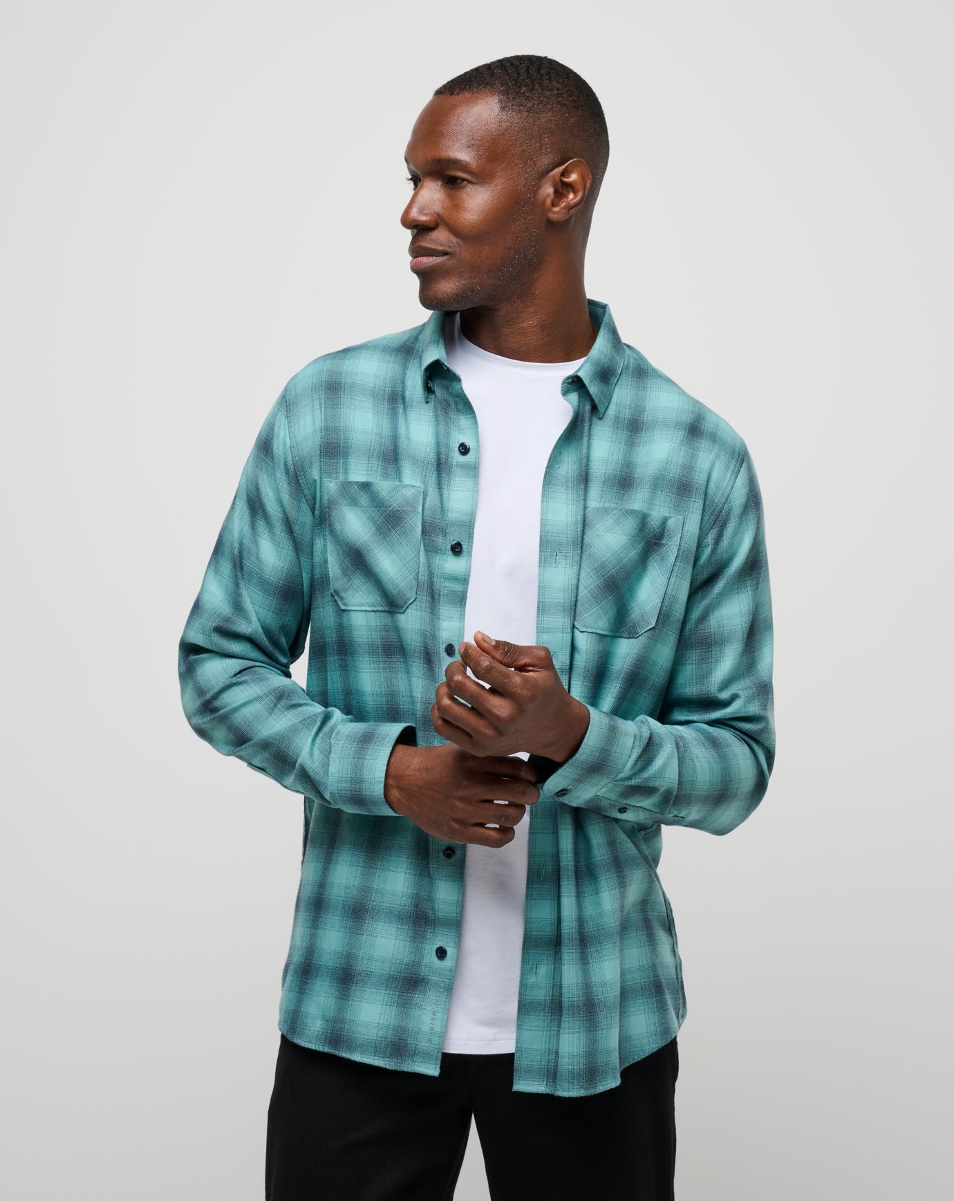 Travis Mathew Outlet | Cloud Flannel Plaid Button-Up