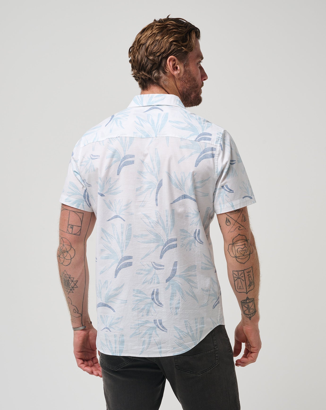 Travis Mathew Hot sale | The Thick Of It Button-Up