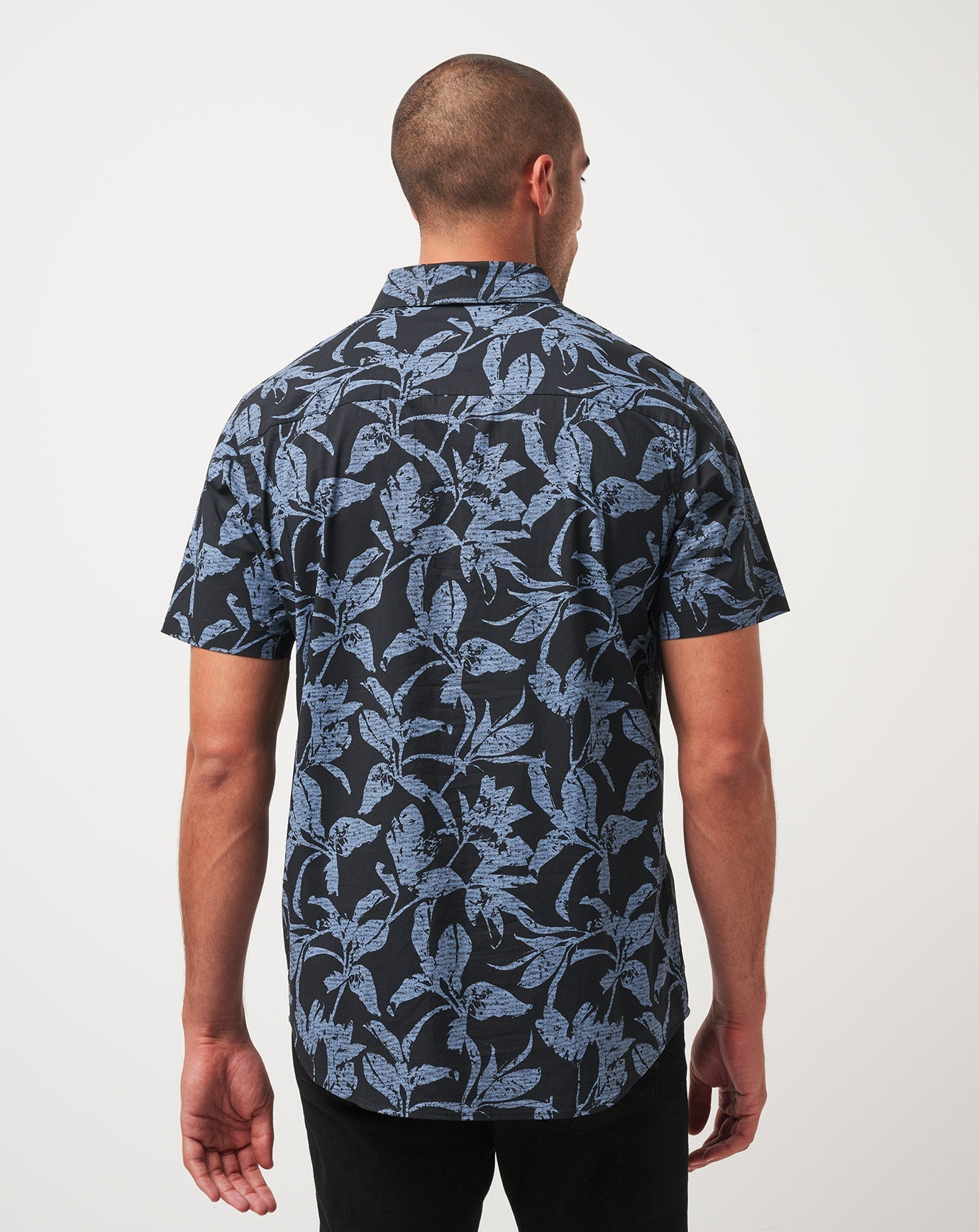 Travis Mathew On Sale | Photo Finish Button-Up