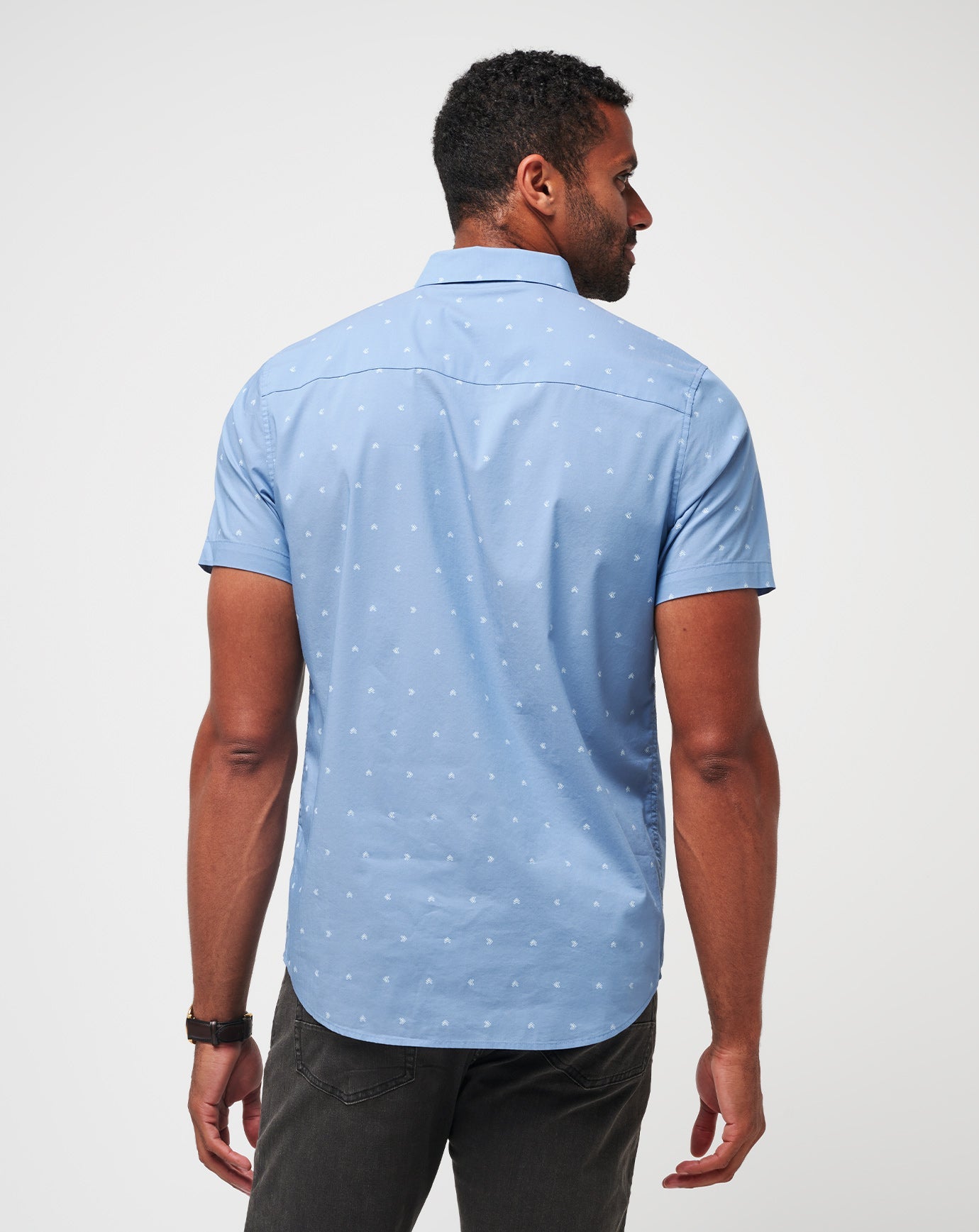 Travis Mathew Online | Wind It In Button-Up