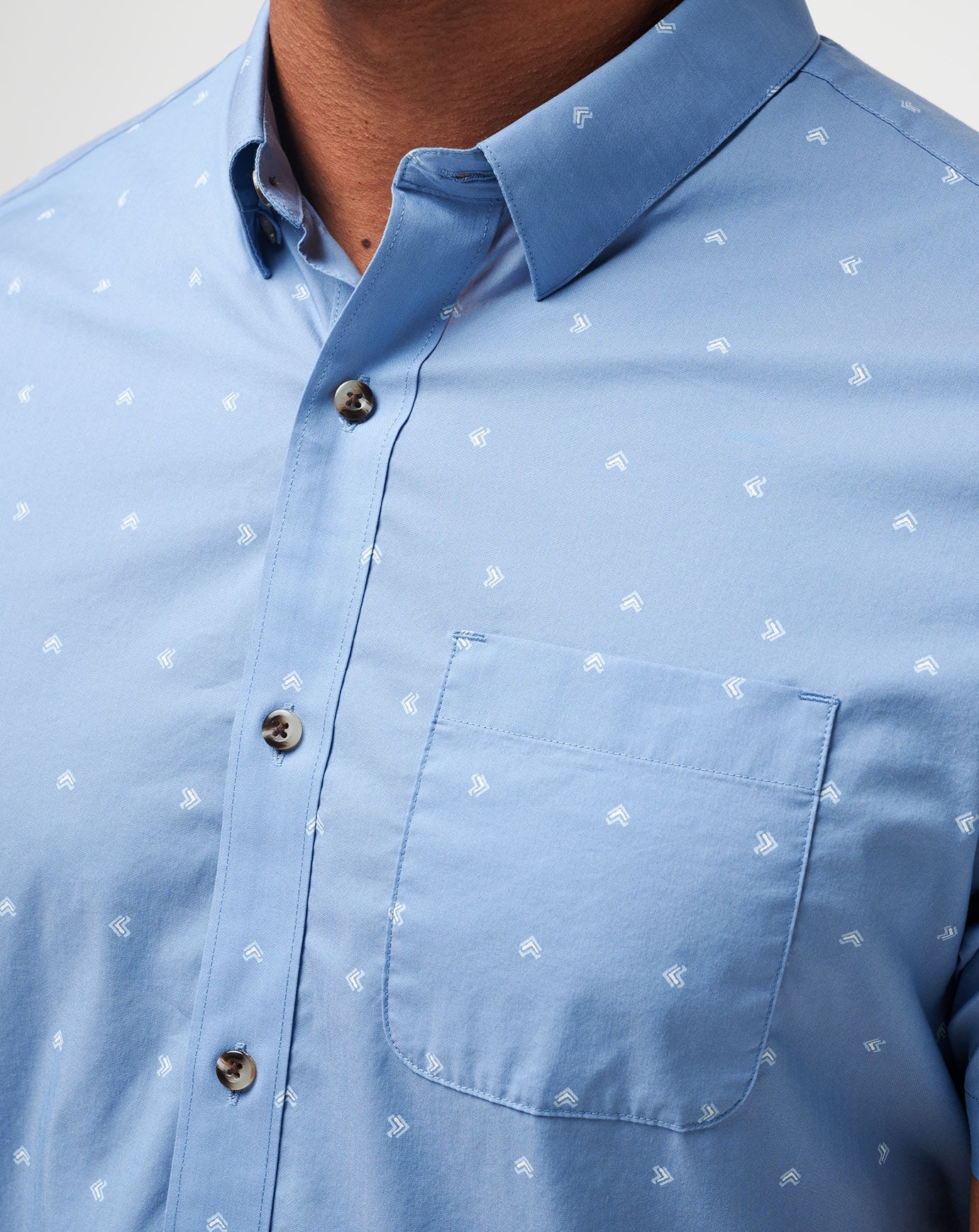 Travis Mathew Online | Wind It In Button-Up