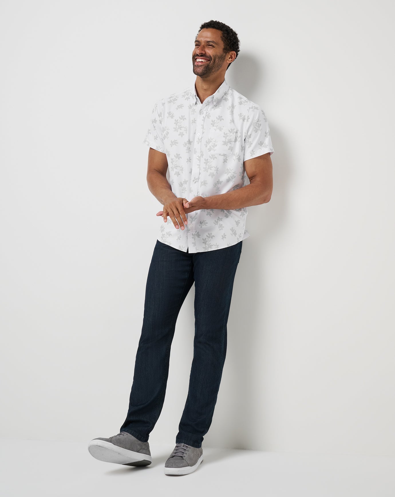 Travis Mathew On Sale | Mist On The Lake Button-Up