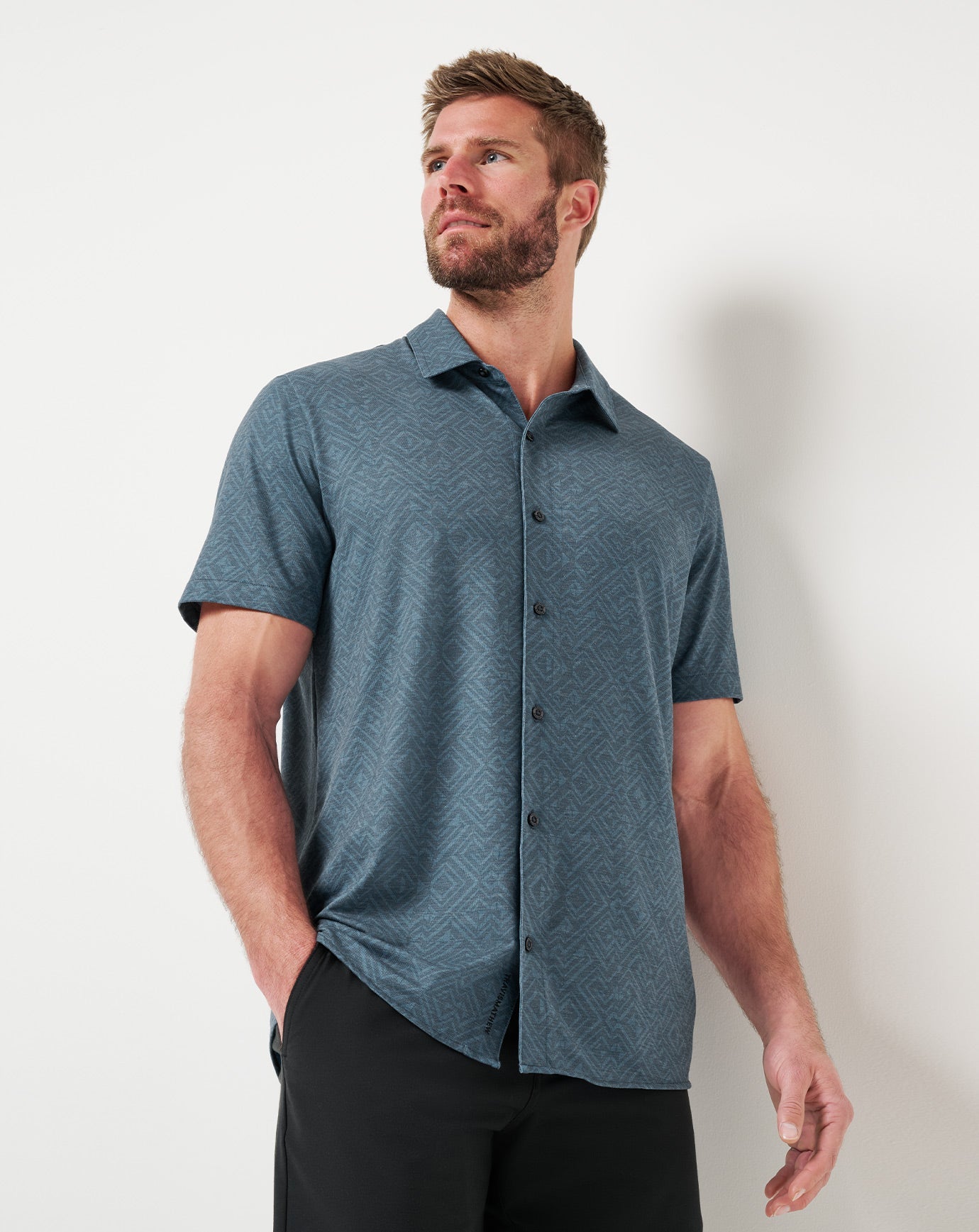 Travis Mathew For sale | Knit Featherweight Night Button-Up
