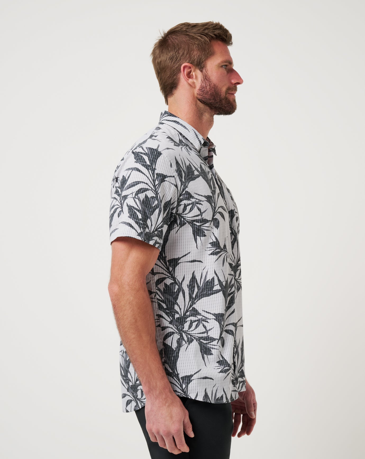 Travis Mathew US | Light Map Button-Up