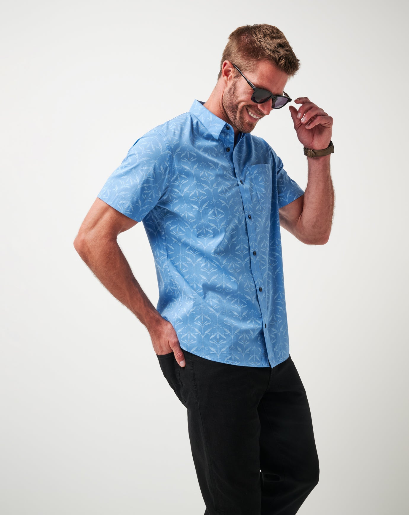 Travis Mathew Online | Canopy Breeze Button-Up