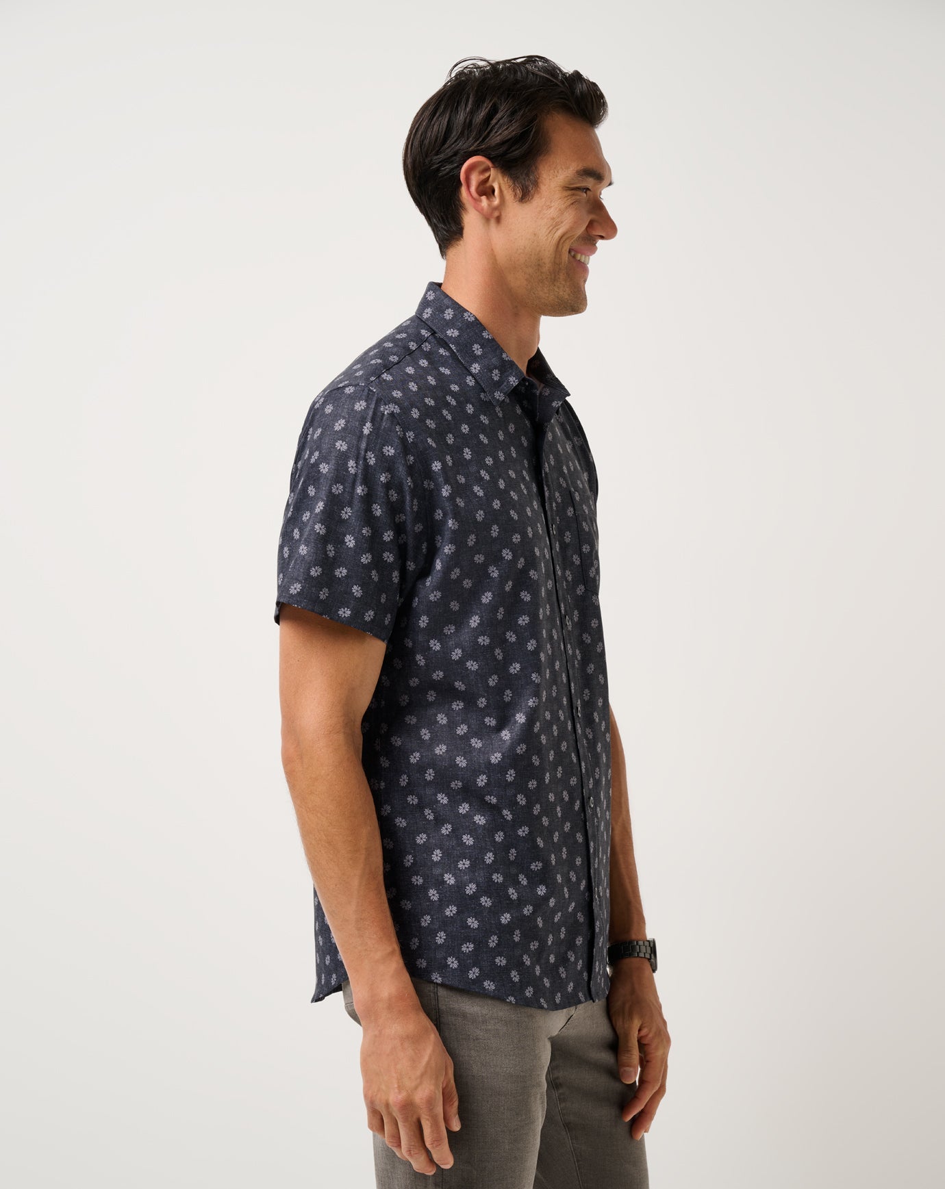 Travis Mathew Outlet | Techwoven Grey Wind Button-Up