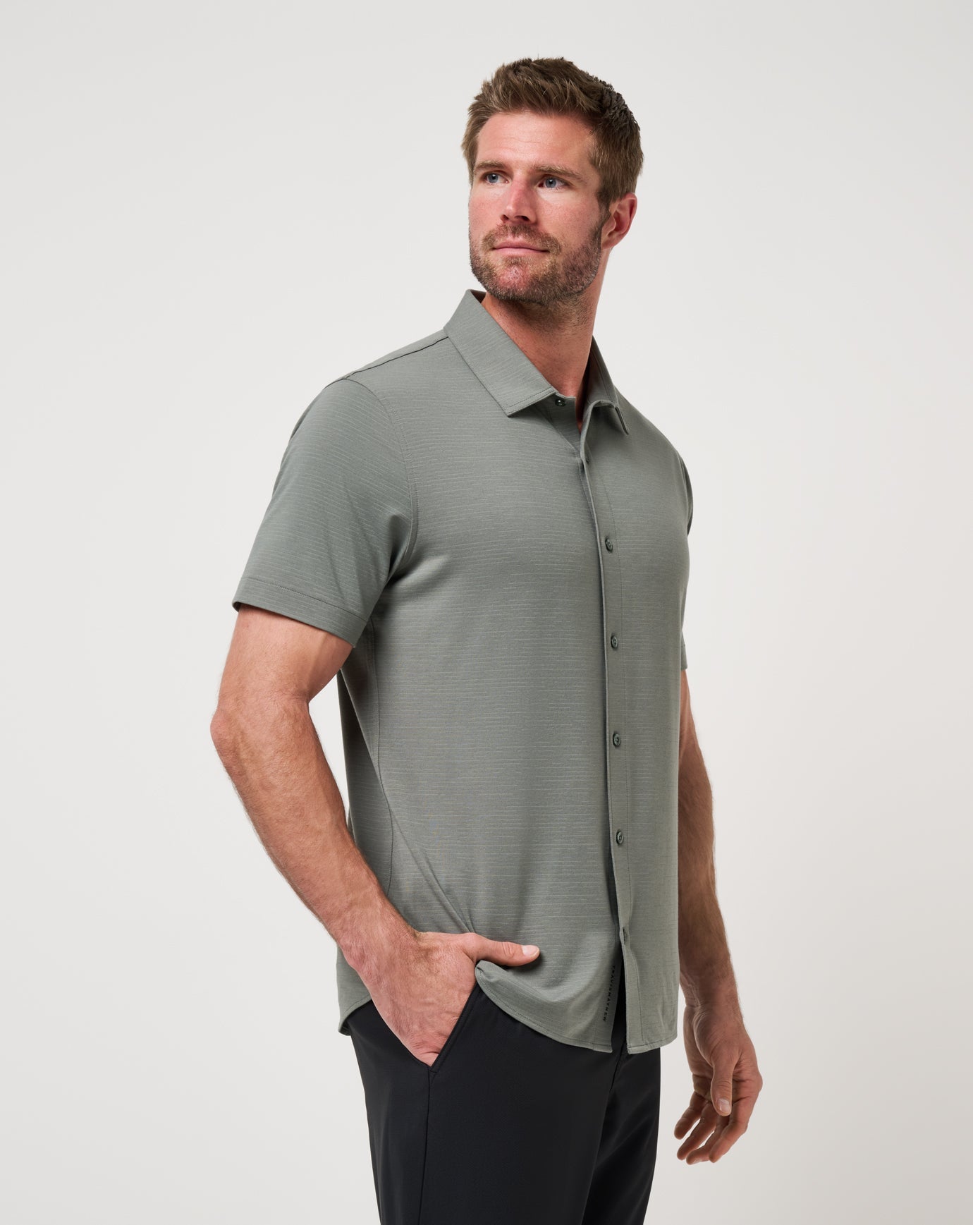Travis Mathew New | The Heater Button-Up
