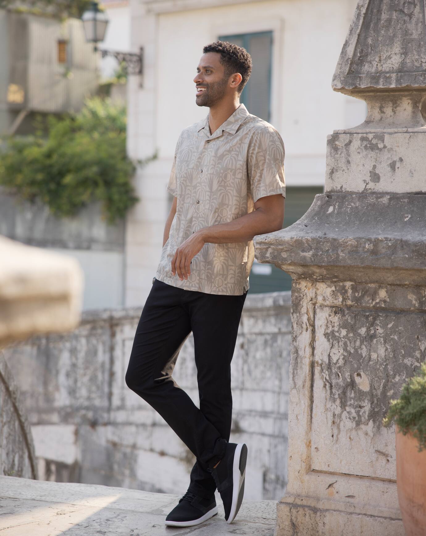 Travis Mathew Sale | Desert Sun Button-Up