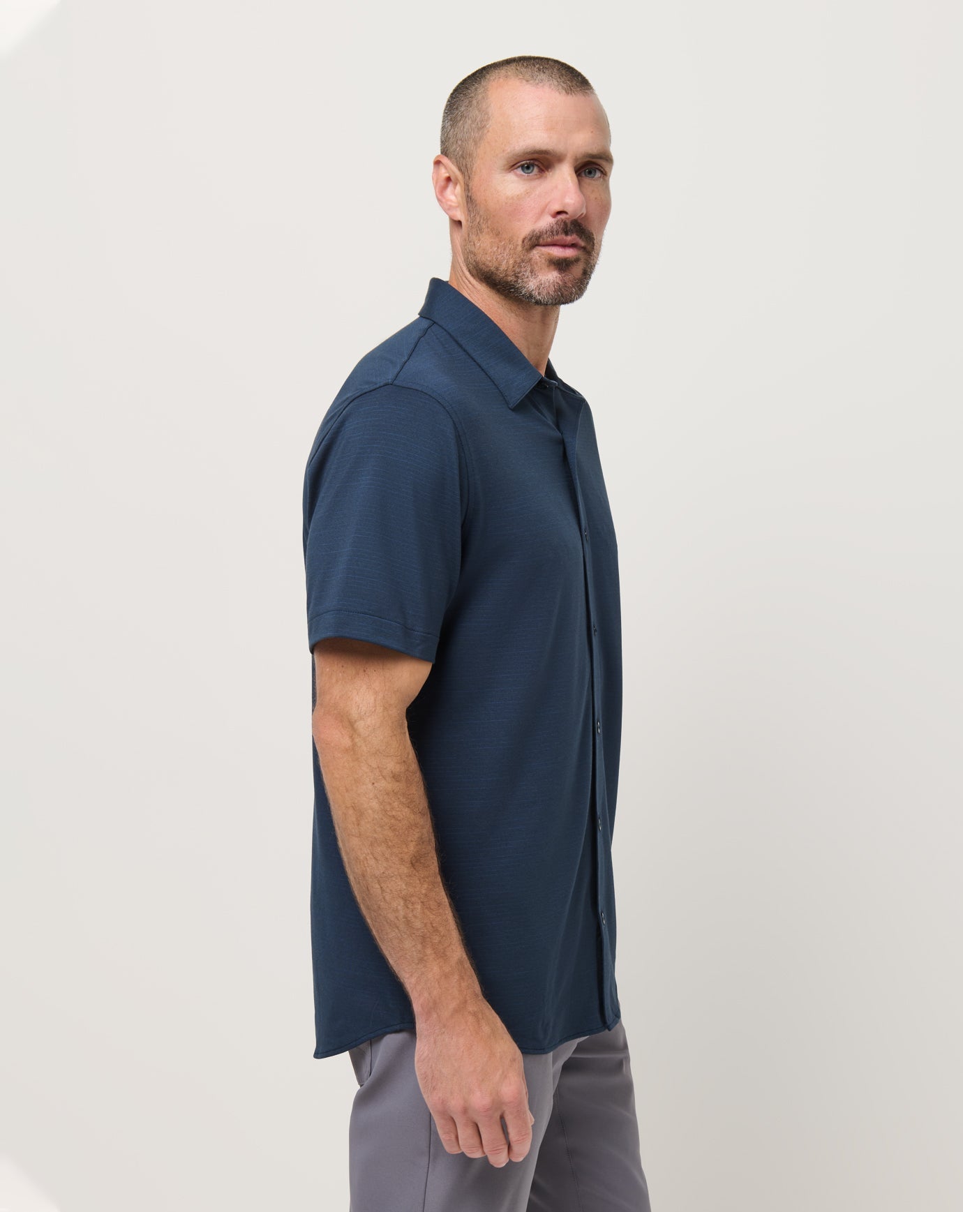 Travis Mathew Discount | The Heater Button-Up