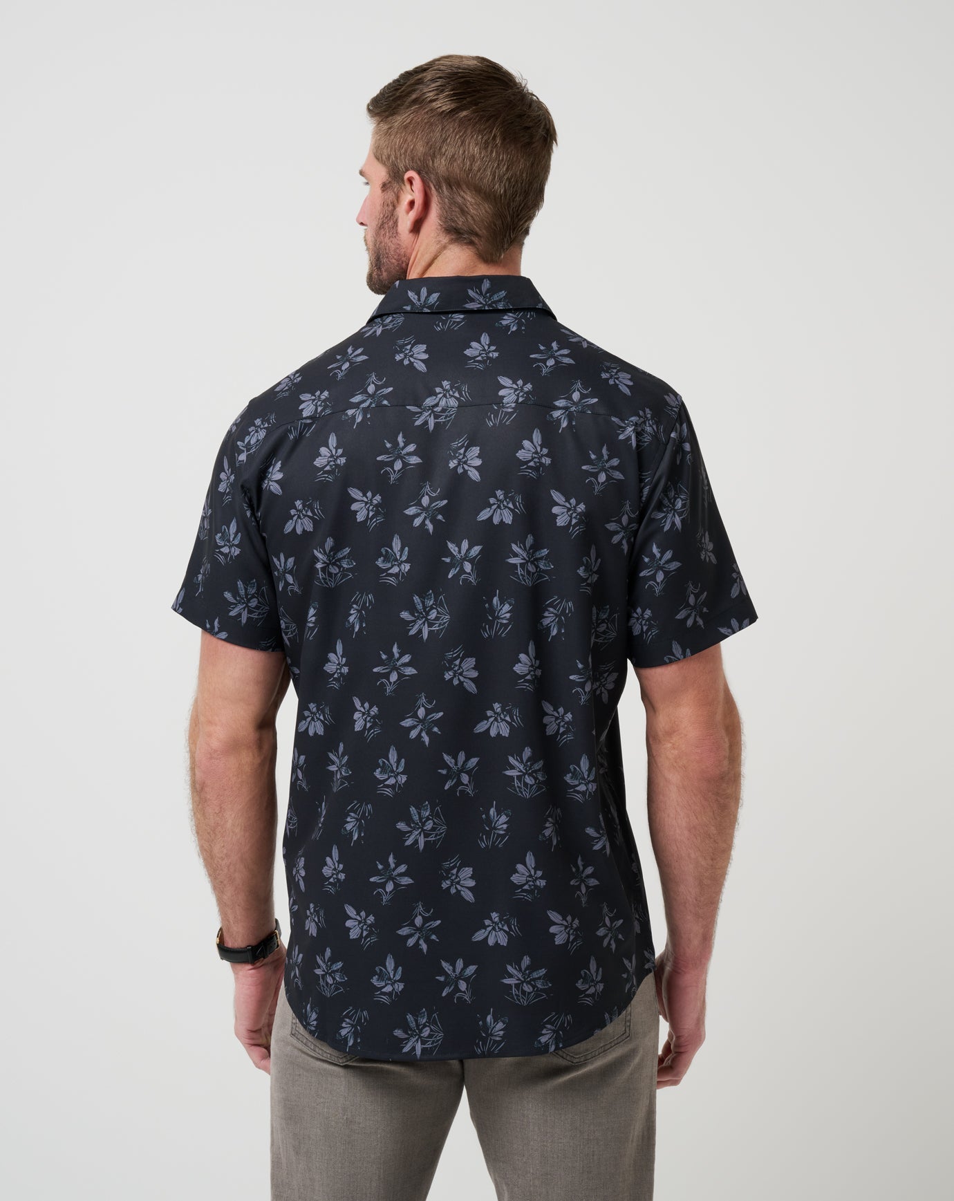 Travis Mathew On Sale | Techwoven Seamate Button-Up