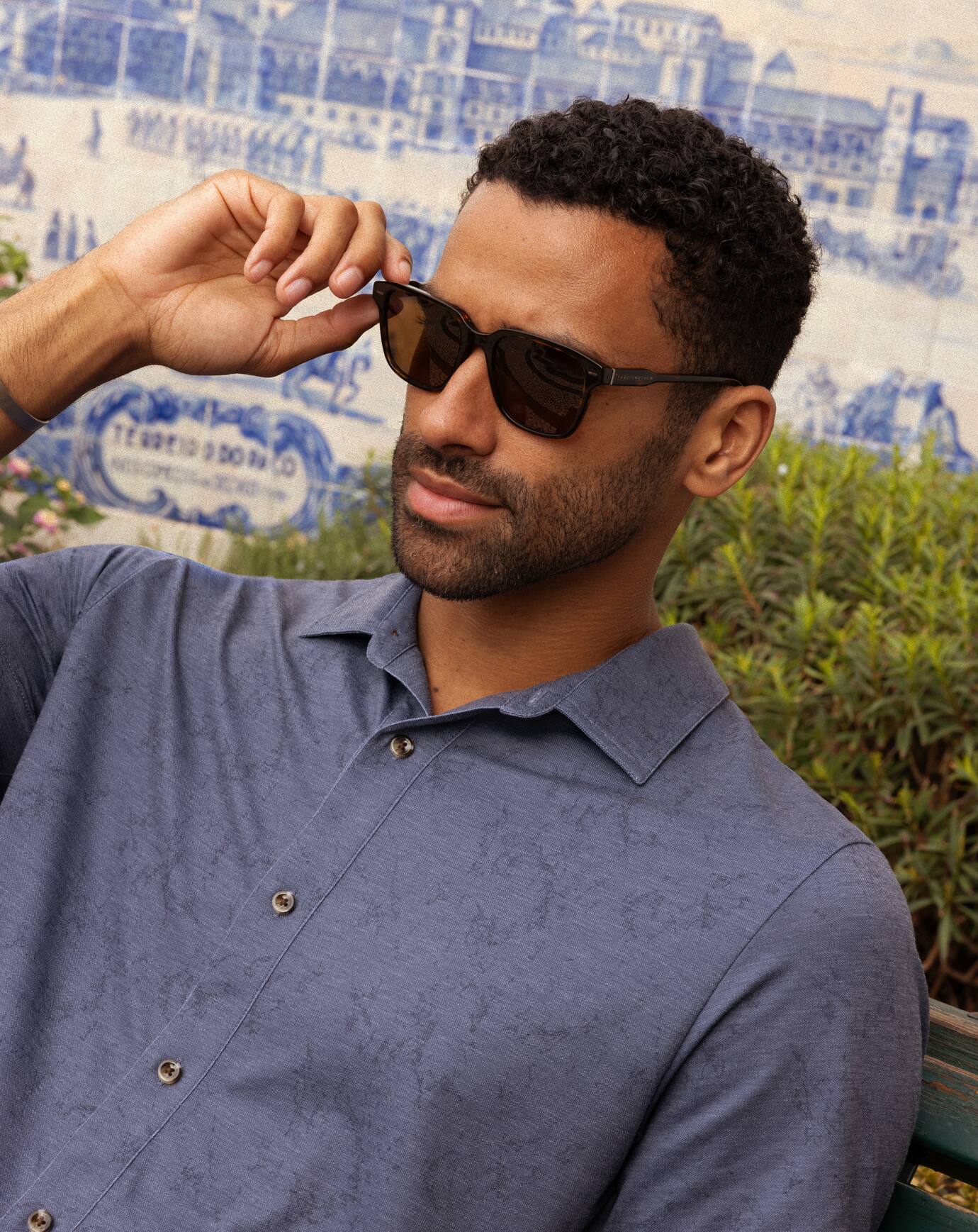 Travis Mathew US | Knit Featherweight Tides Button-Up
