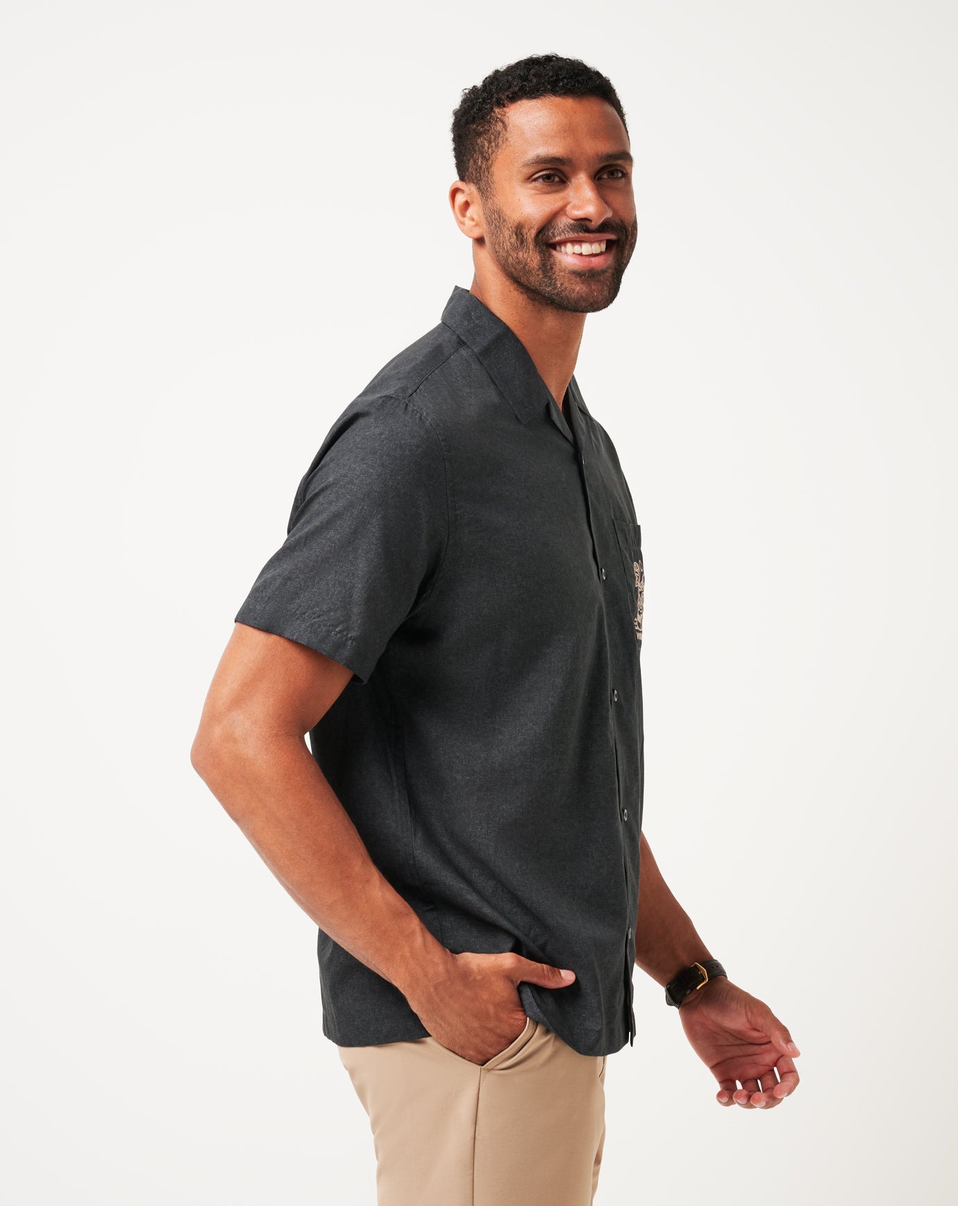 Travis Mathew Online | Lost Cave Button-Up