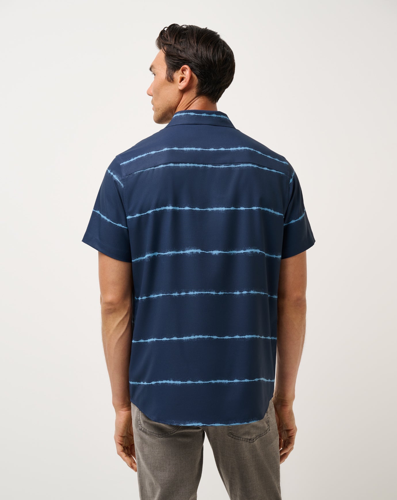 Travis Mathew Discount | Techwoven Sundaze Button-Up