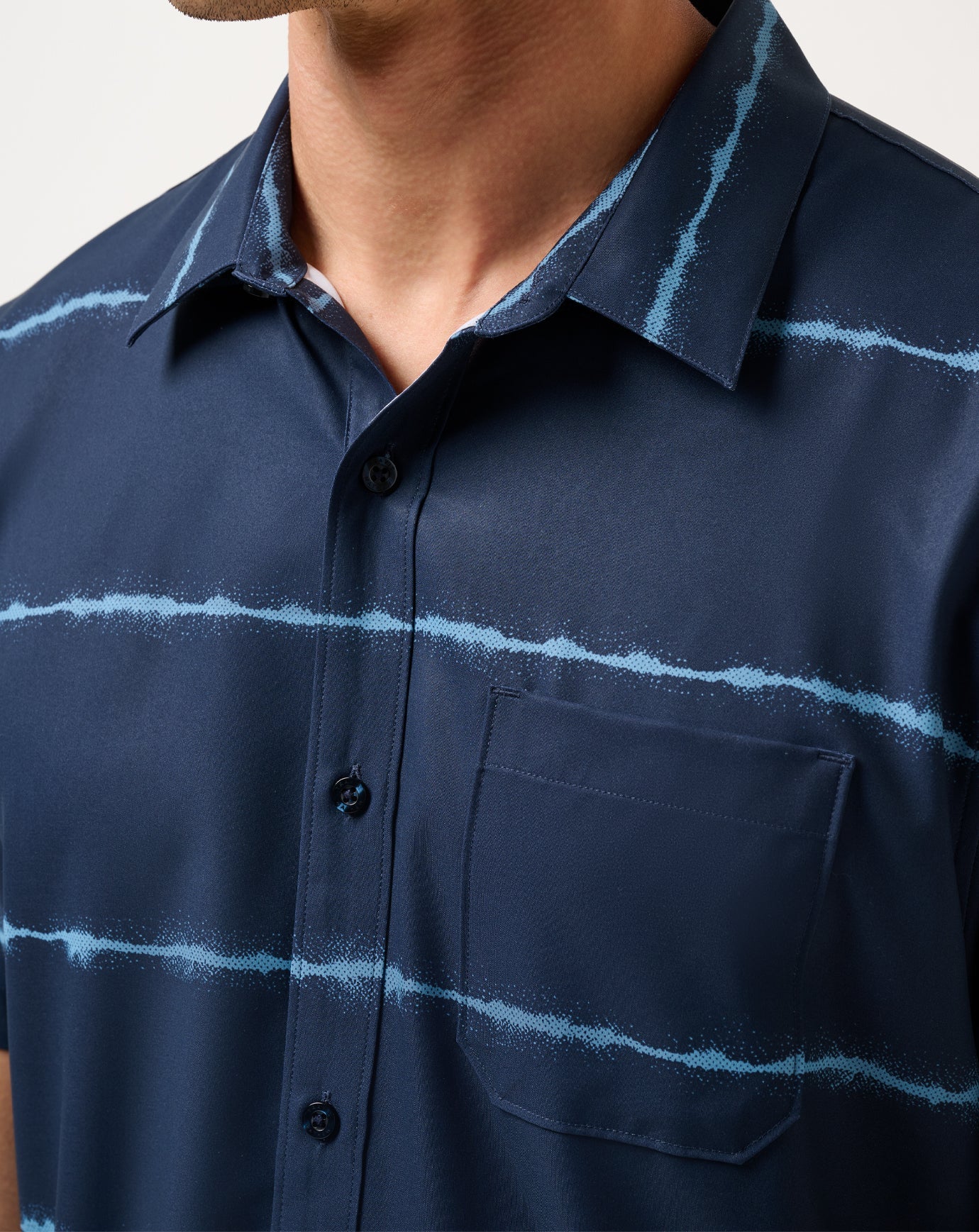 Travis Mathew Discount | Techwoven Sundaze Button-Up