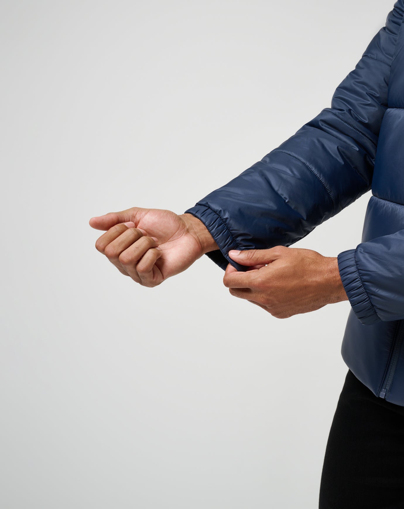 Travis Mathew Outlet | Aves Tech Puffer Jacket