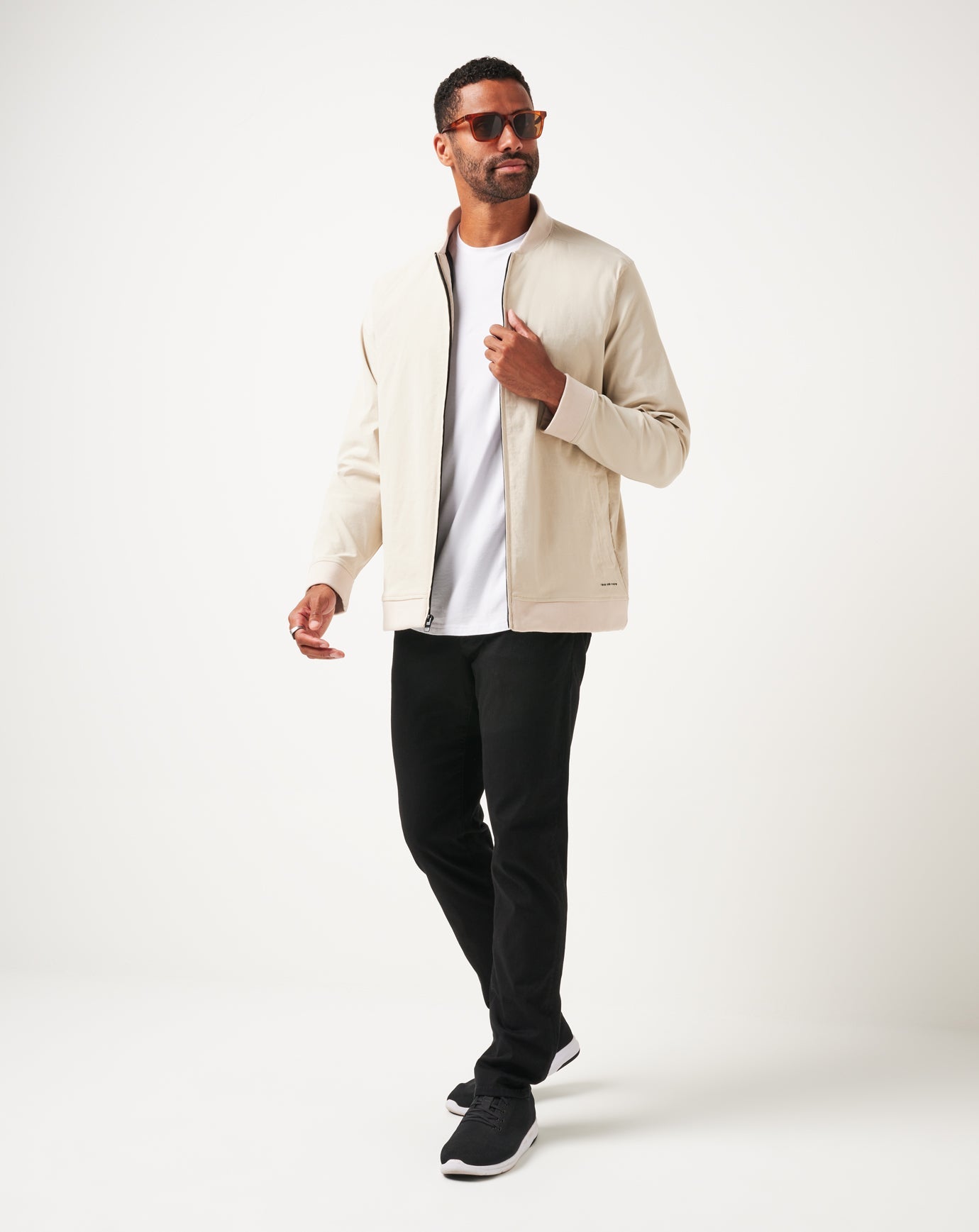 Travis Mathew Online | Lost Cave Jacket