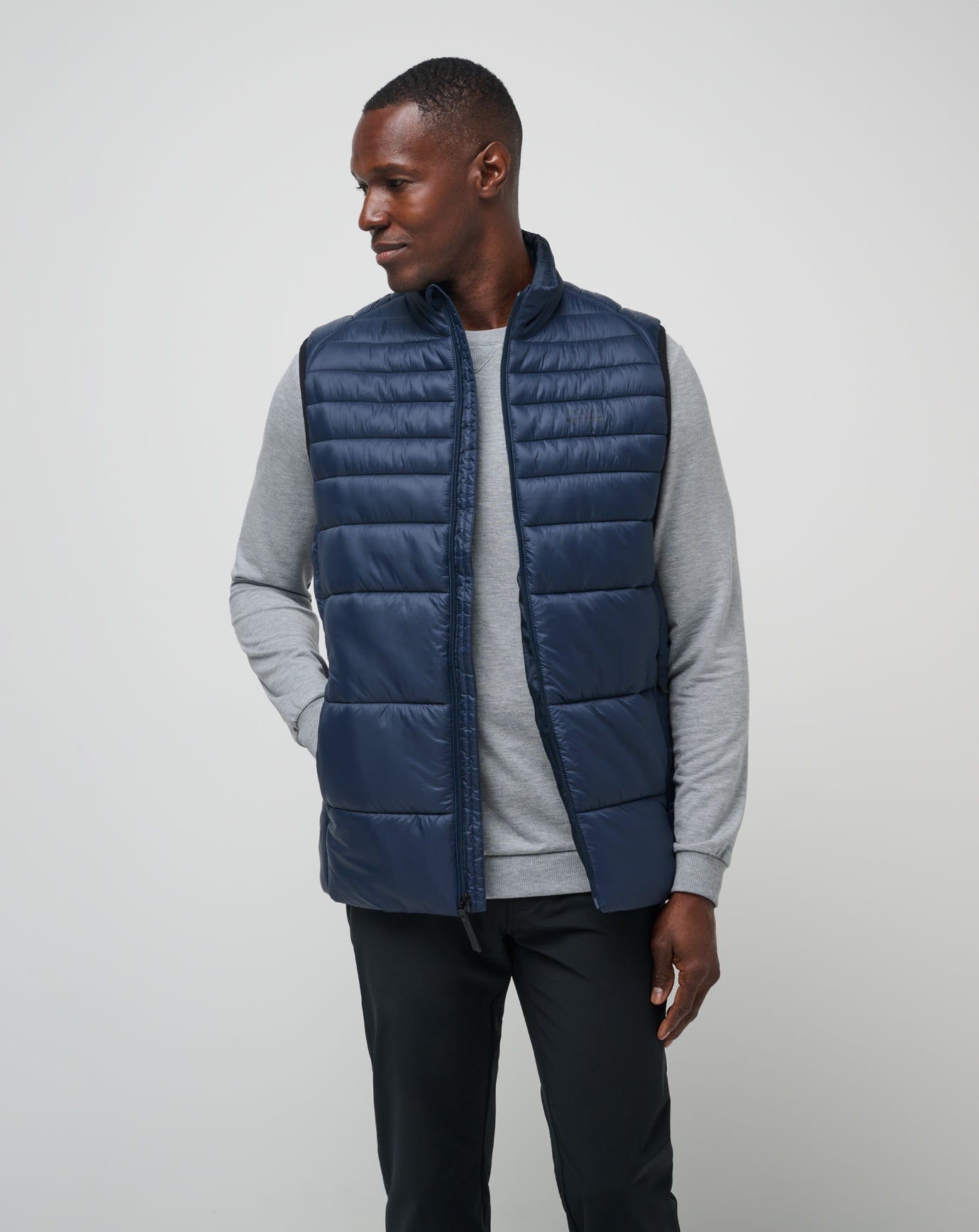 Travis Mathew Discount | Aves Tech Puffer Vest