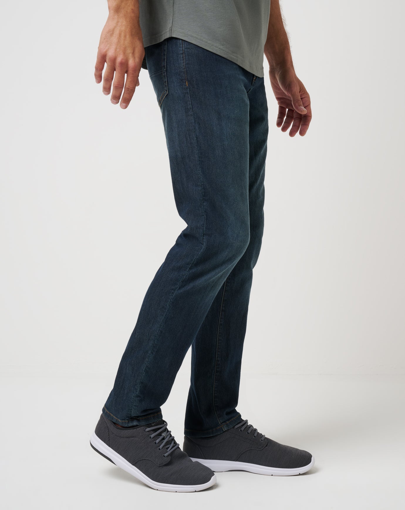 Travis Mathew New | Legacy Featherweight Jeans