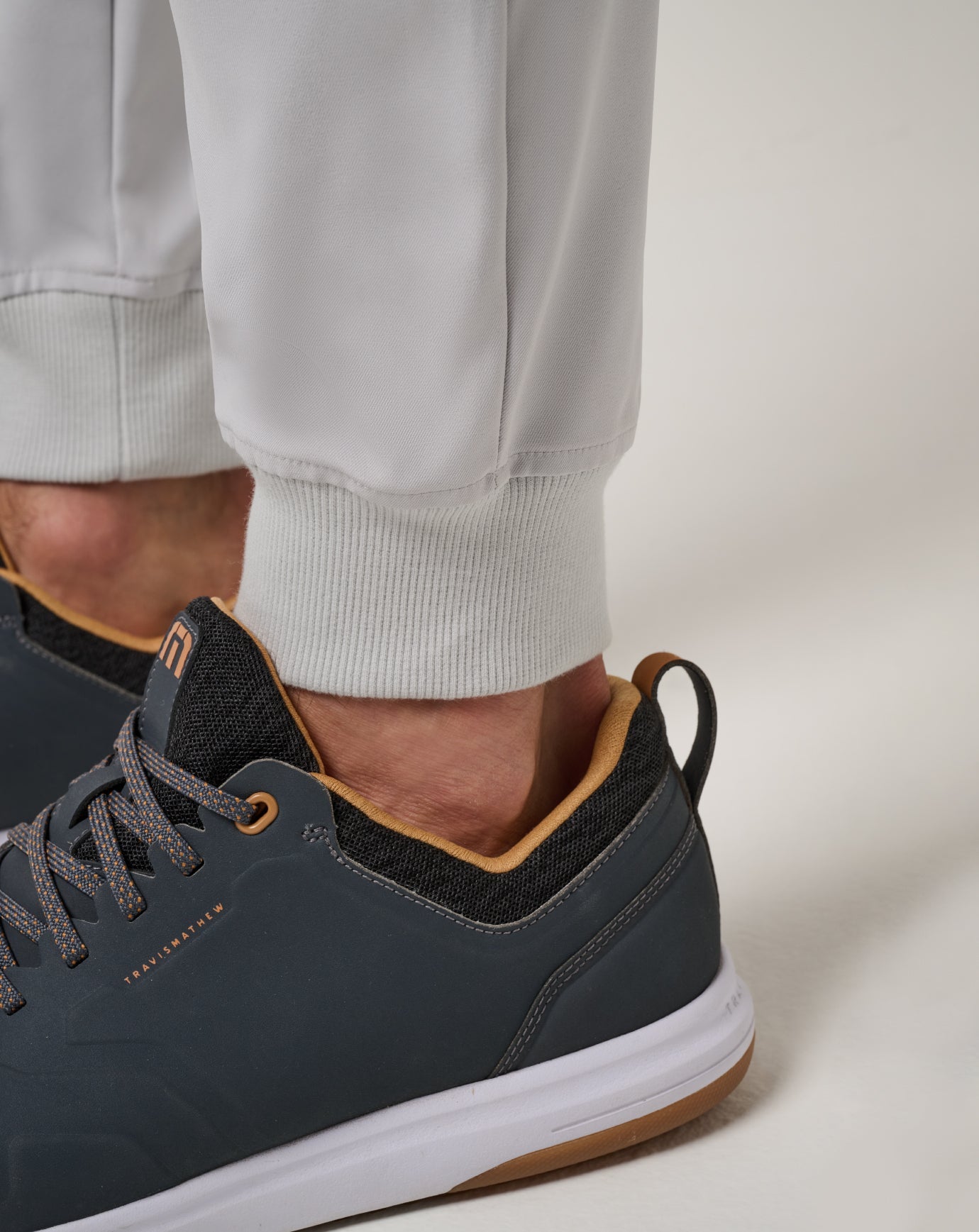Travis Mathew On Sale | Open To Close 2.0 Jogger