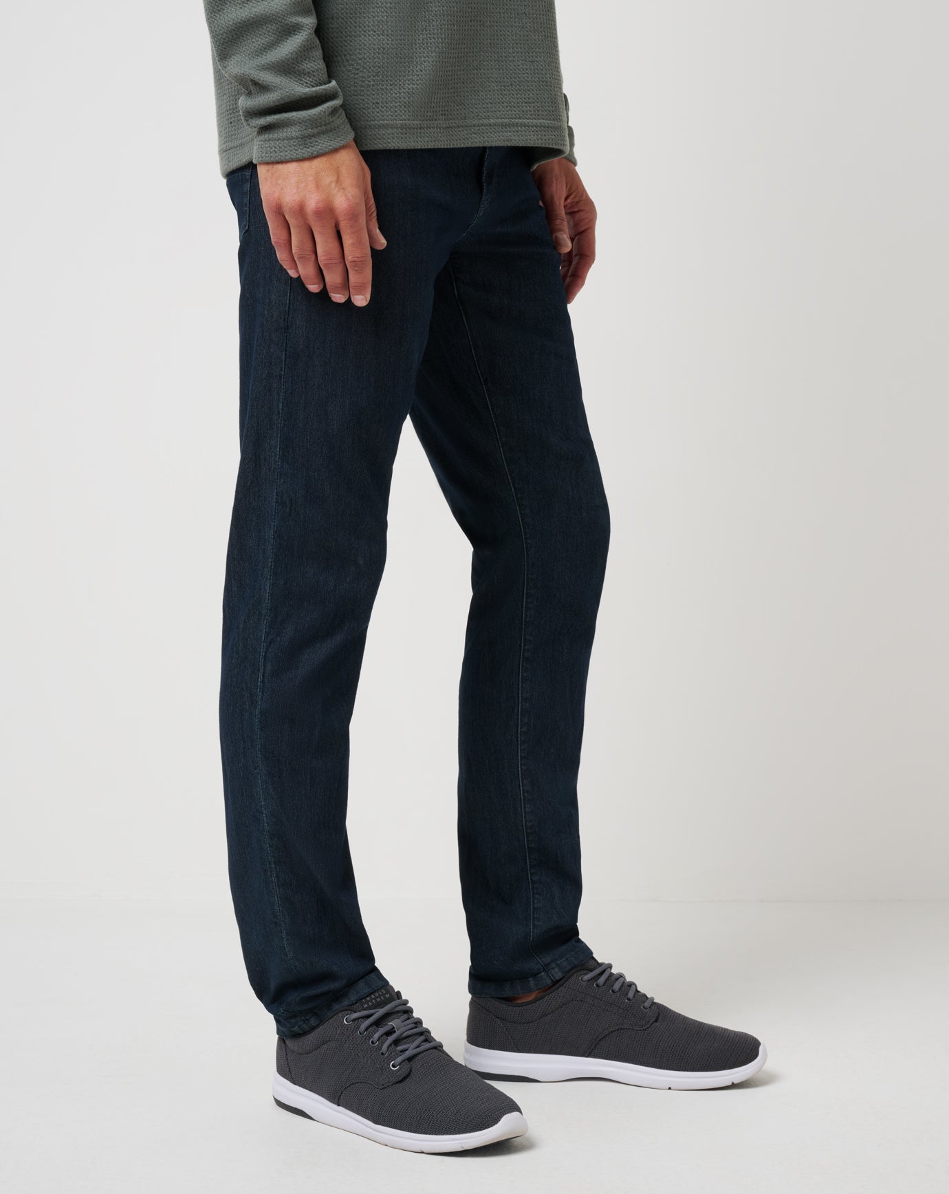 Travis Mathew Outlet | Legacy Featherweight Jeans