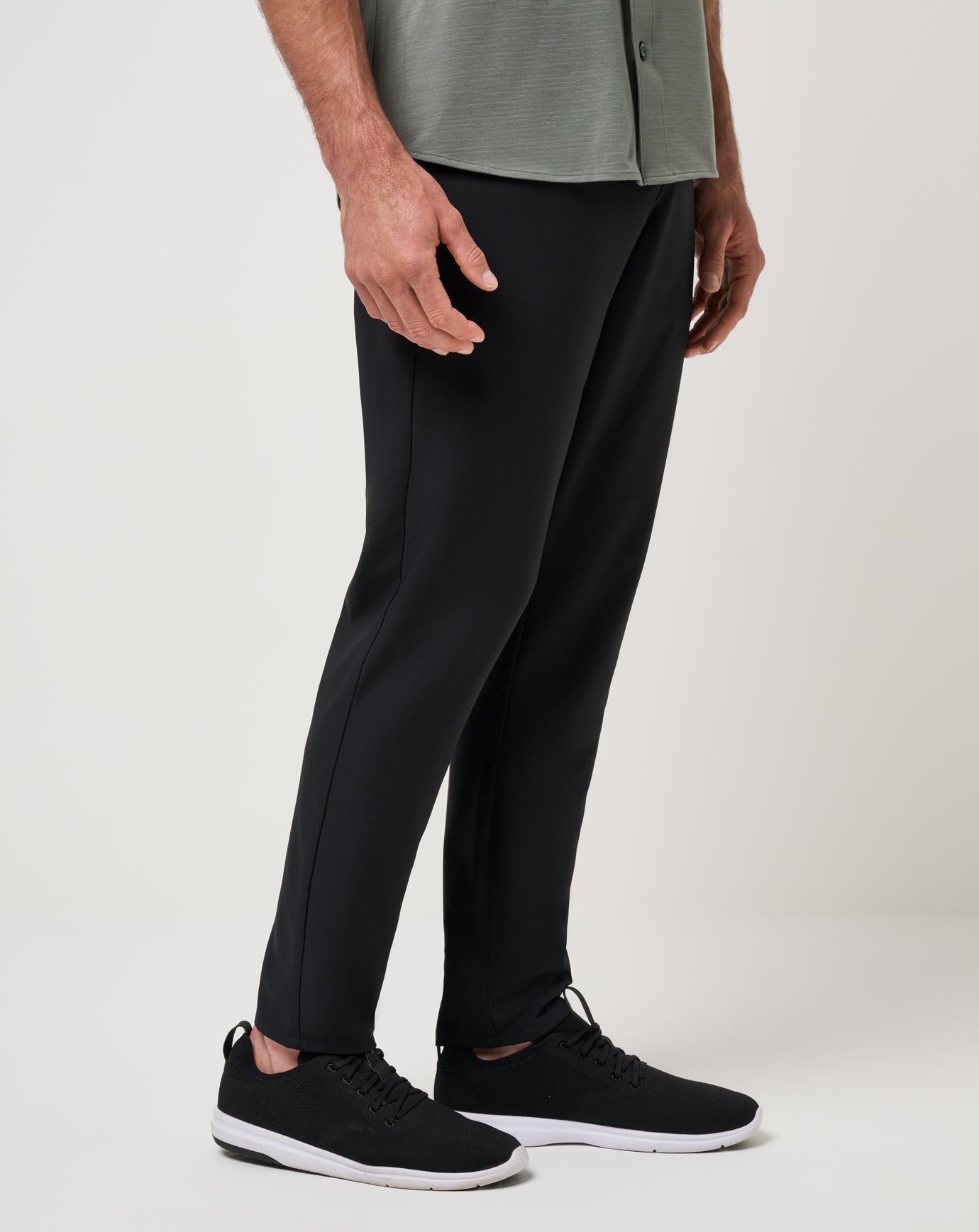Travis Mathew Online | Call An Audible Pant
